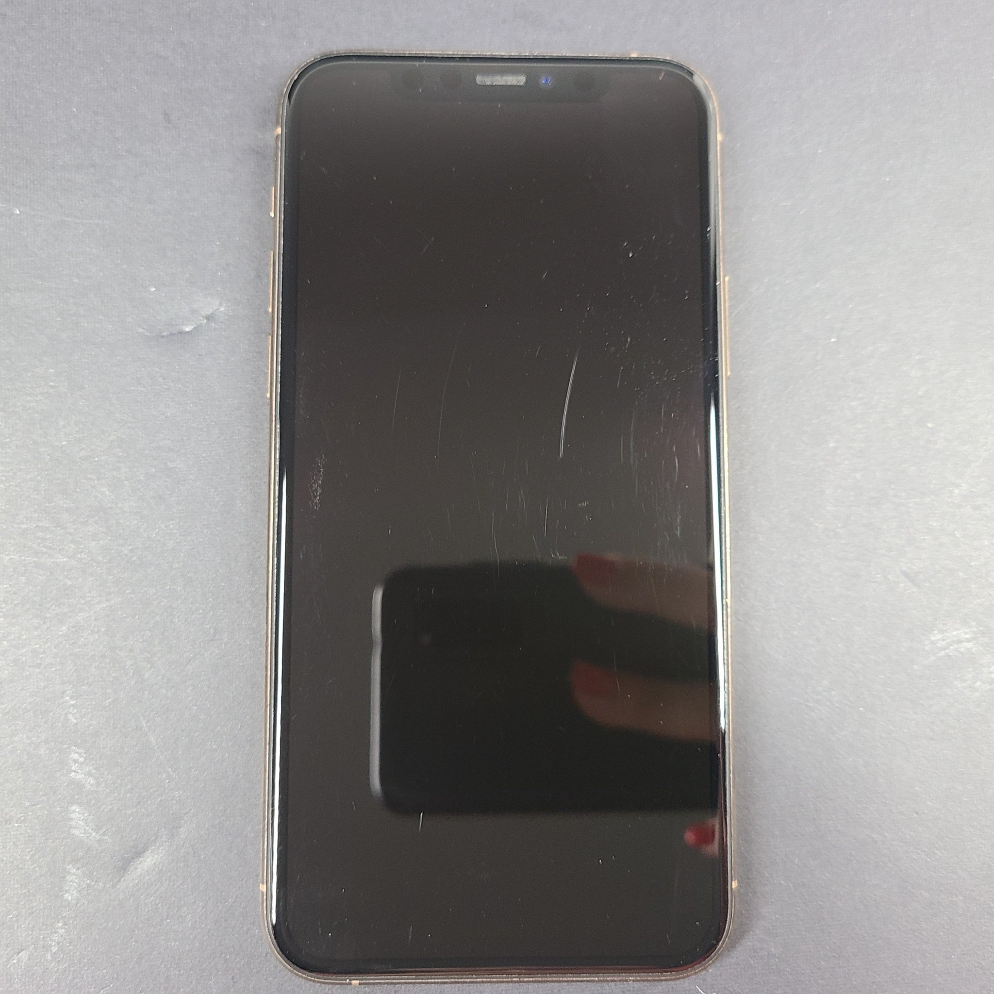 Apple iPhone 11 Pro 256GB - Gold Locked to SoftBank Japan (CDMA+GSM) READ