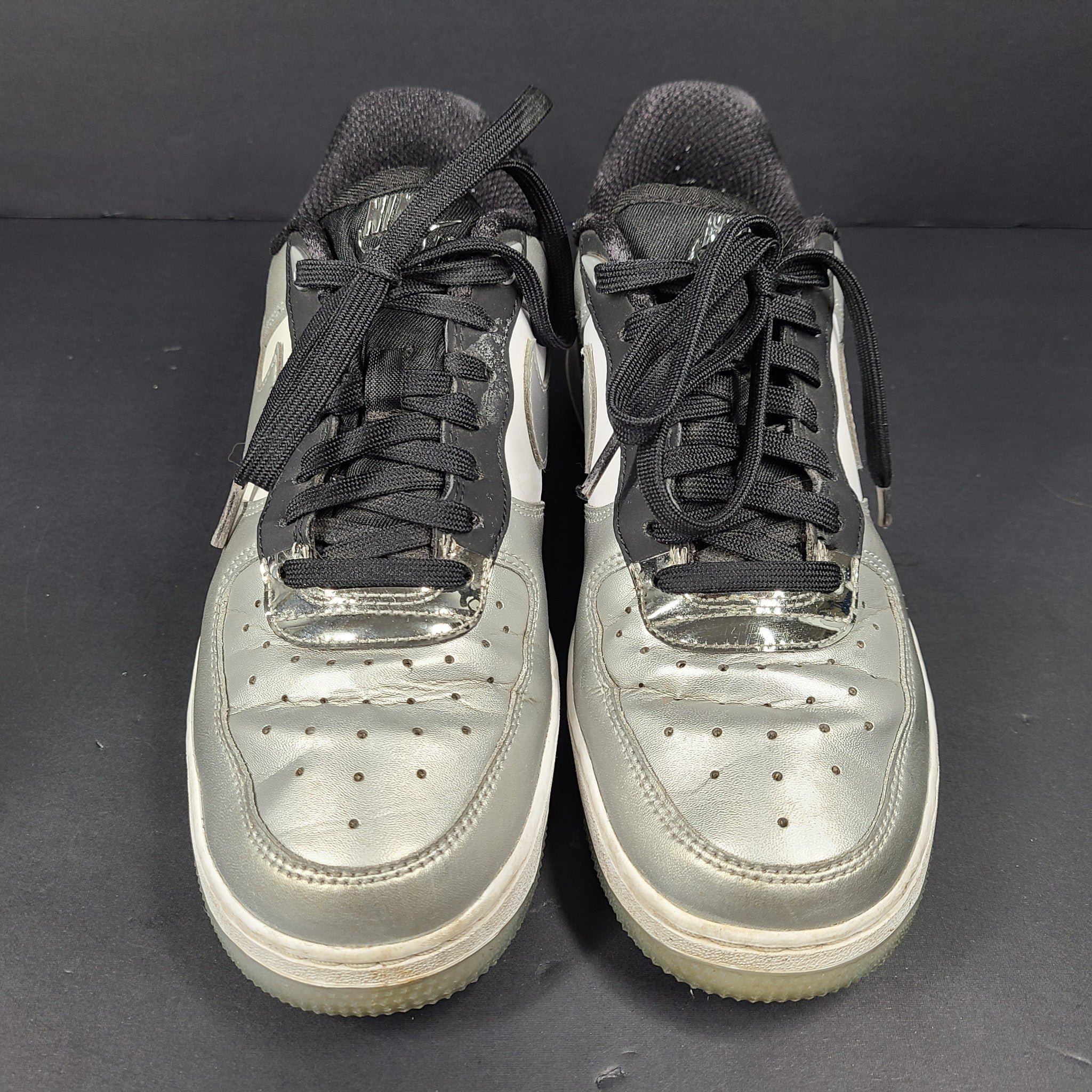 Nike Air Force 1 '07 SE Low Chrome Pack - Metallic Silver DX6764-001 Sz 8.5 READ