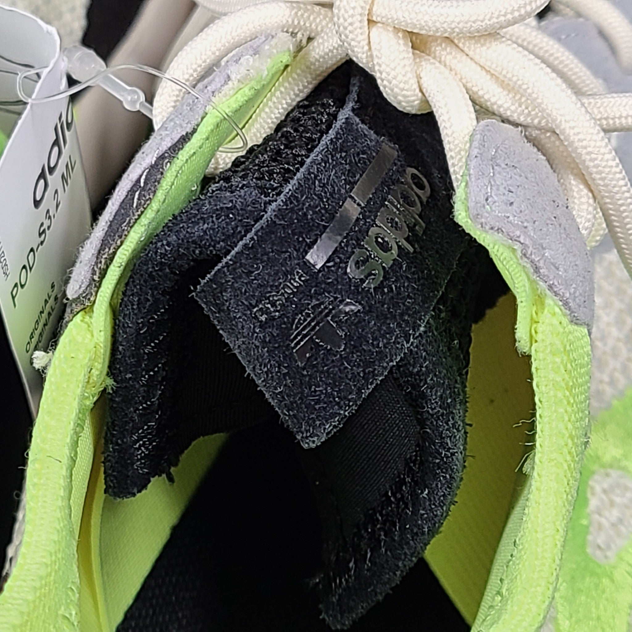 Adidas Men's P.O.D. S3.2 ML 'White Hi-Res Yellow' EE6439 Sneakers Shoes Sz 8 NEW