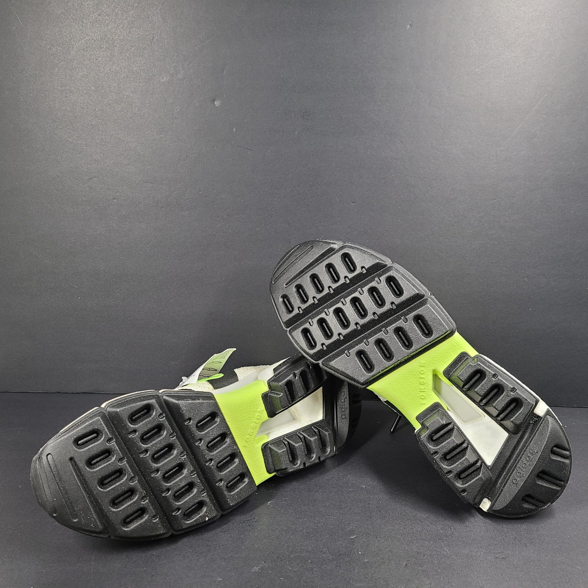 Adidas Men's P.O.D. S3.2 ML 'White Hi-Res Yellow' EE6439 Sneakers Shoes Sz 8 NEW