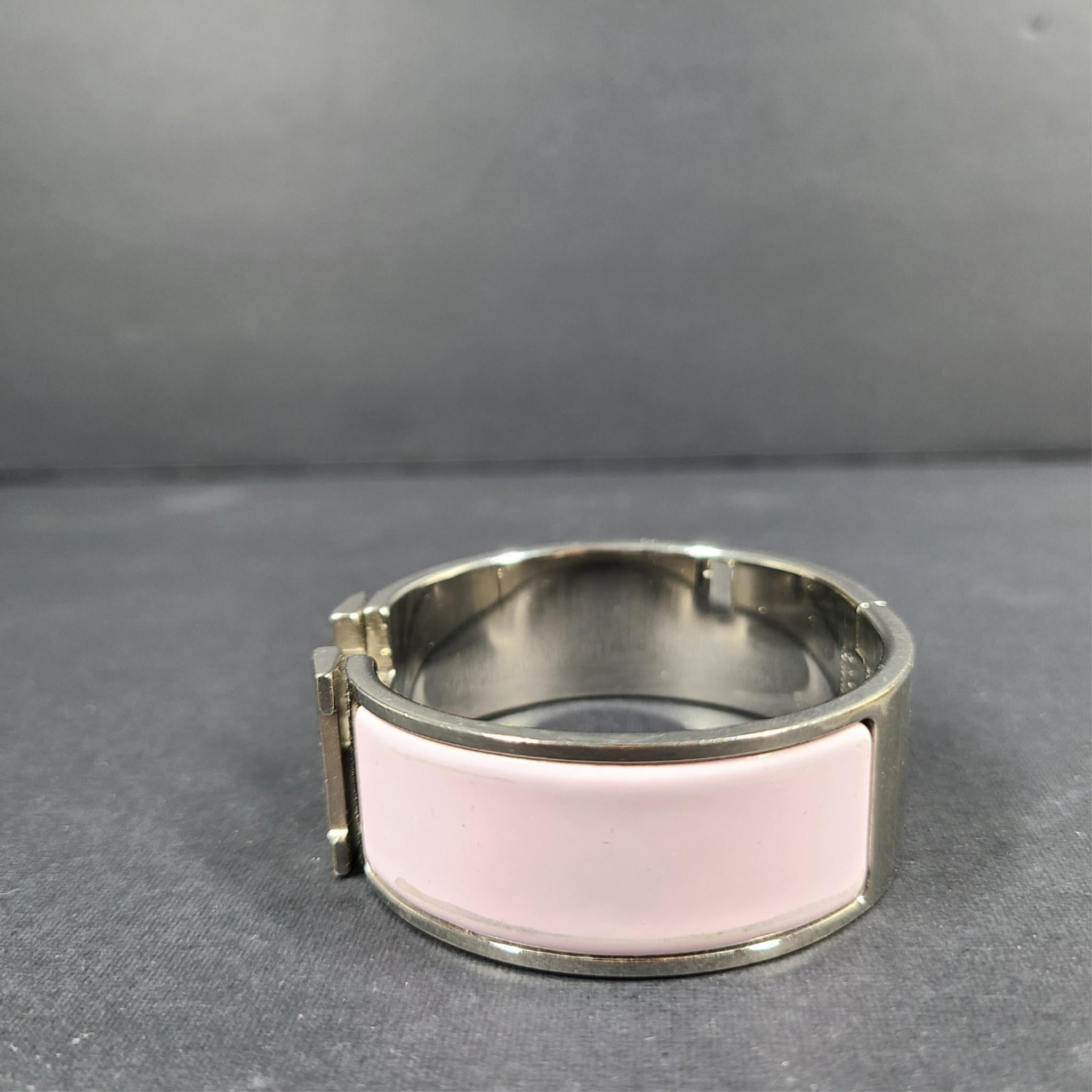 Hermes Clic Clac H Bracelet Silver Enamel Light Pink Wide PM 100% Authentic