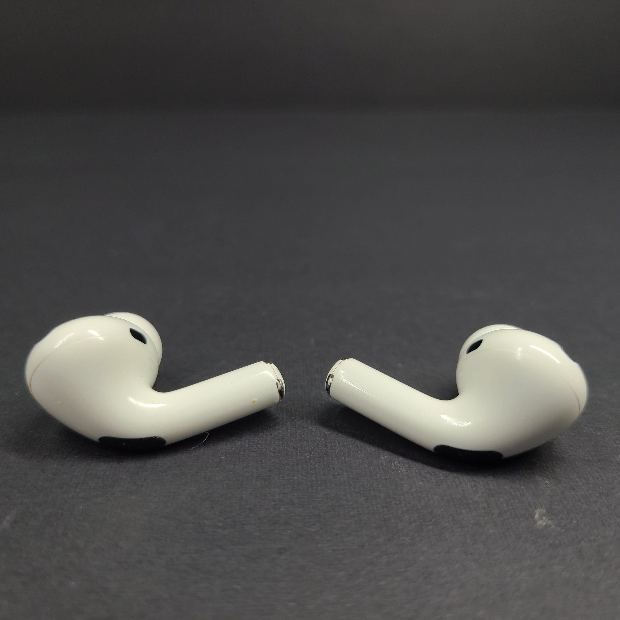 Apple Airpods Pro 1st Gen Case With Earbuds Original Apple A2190A 2084 A2083 CN