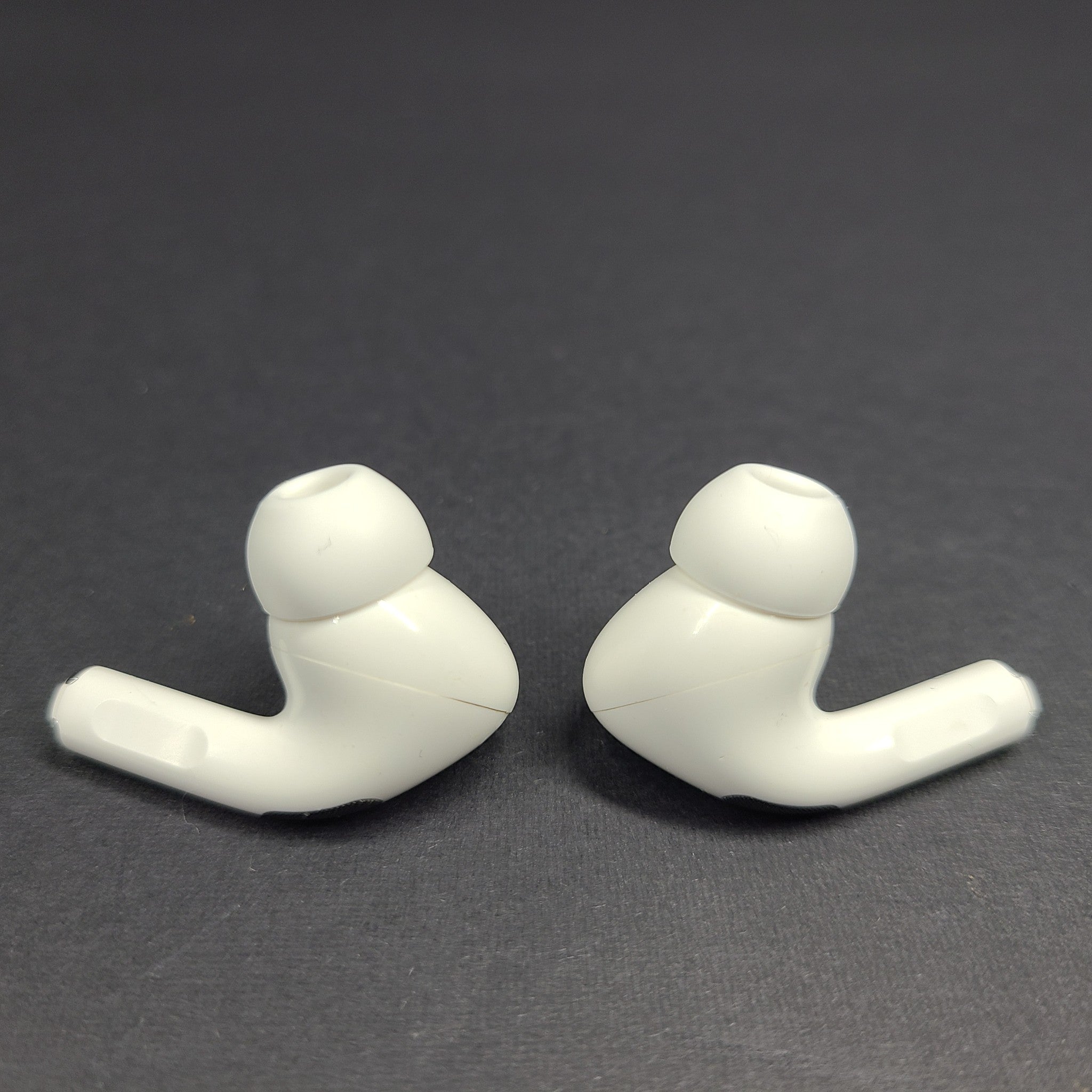 Apple Airpods Pro 1st Gen Case With Earbuds Original Apple A2190A 2084 A2083 CN