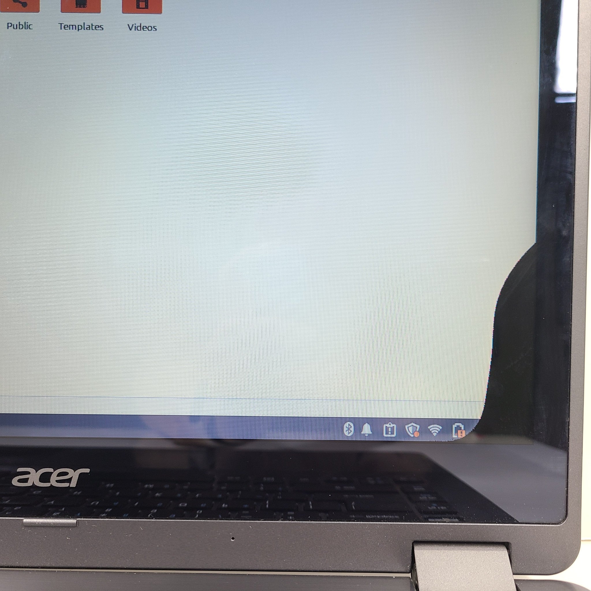 Acer Aspire R3-471T Touch 15.6" Intel i5-4210U 256GB SSD 6GB RAM 1TB Linux READ