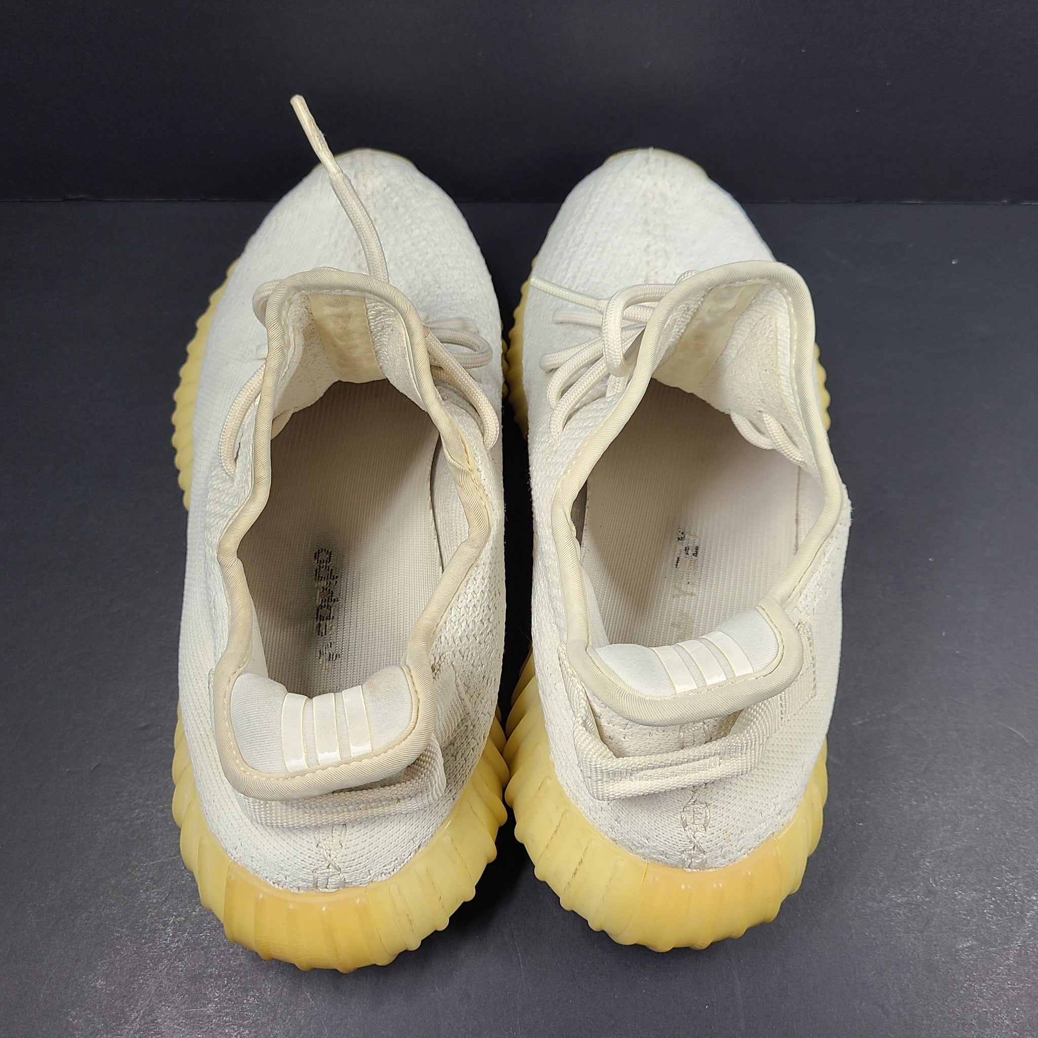 Adidas Men's Yeezy Boost 350 V2 Cream White CP9366 Knit Upper Sneakers Sz 9.5