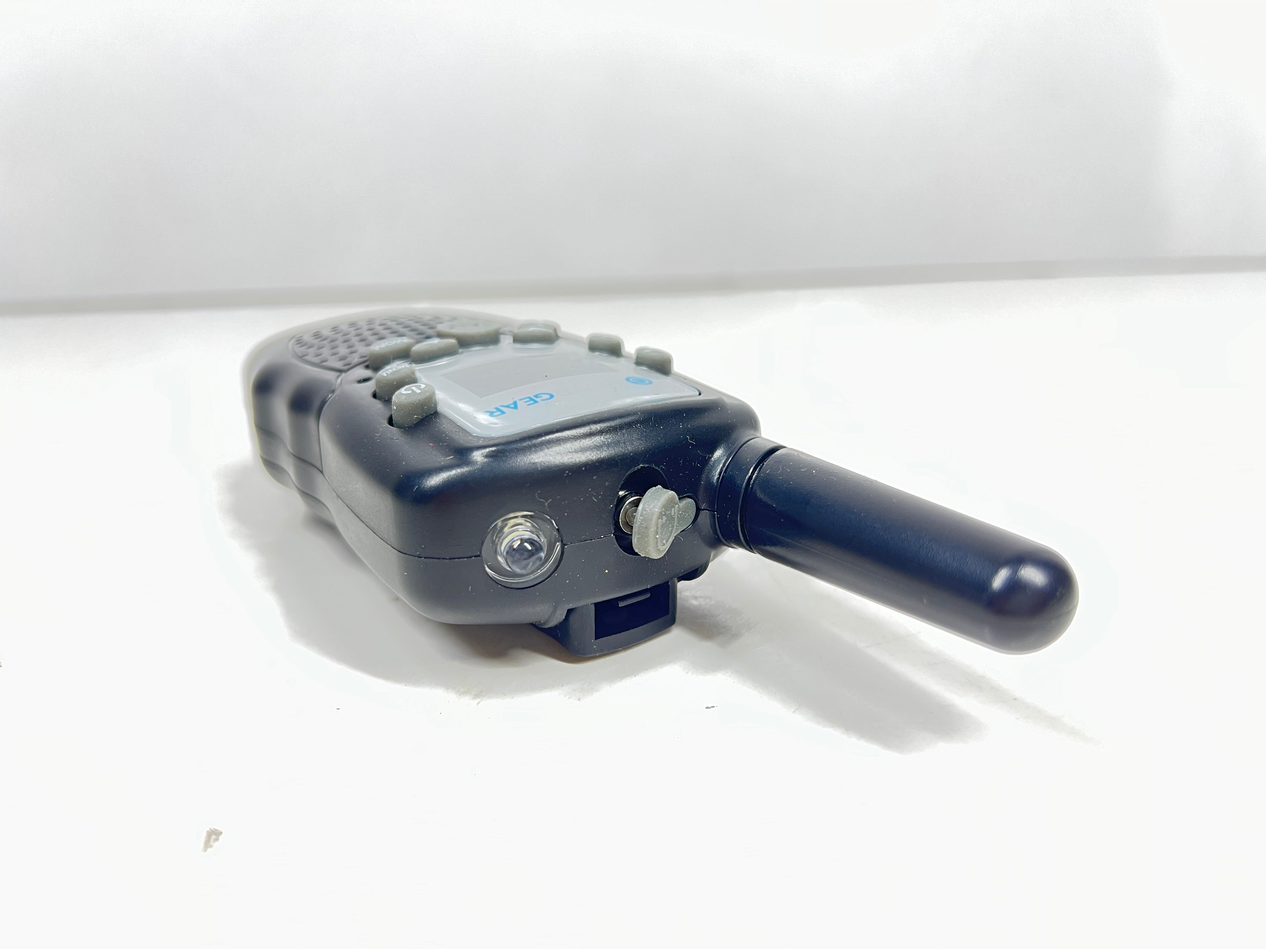 SilverGear Walkie Talkie Radio with Flashlight, Art No. 3680, Black