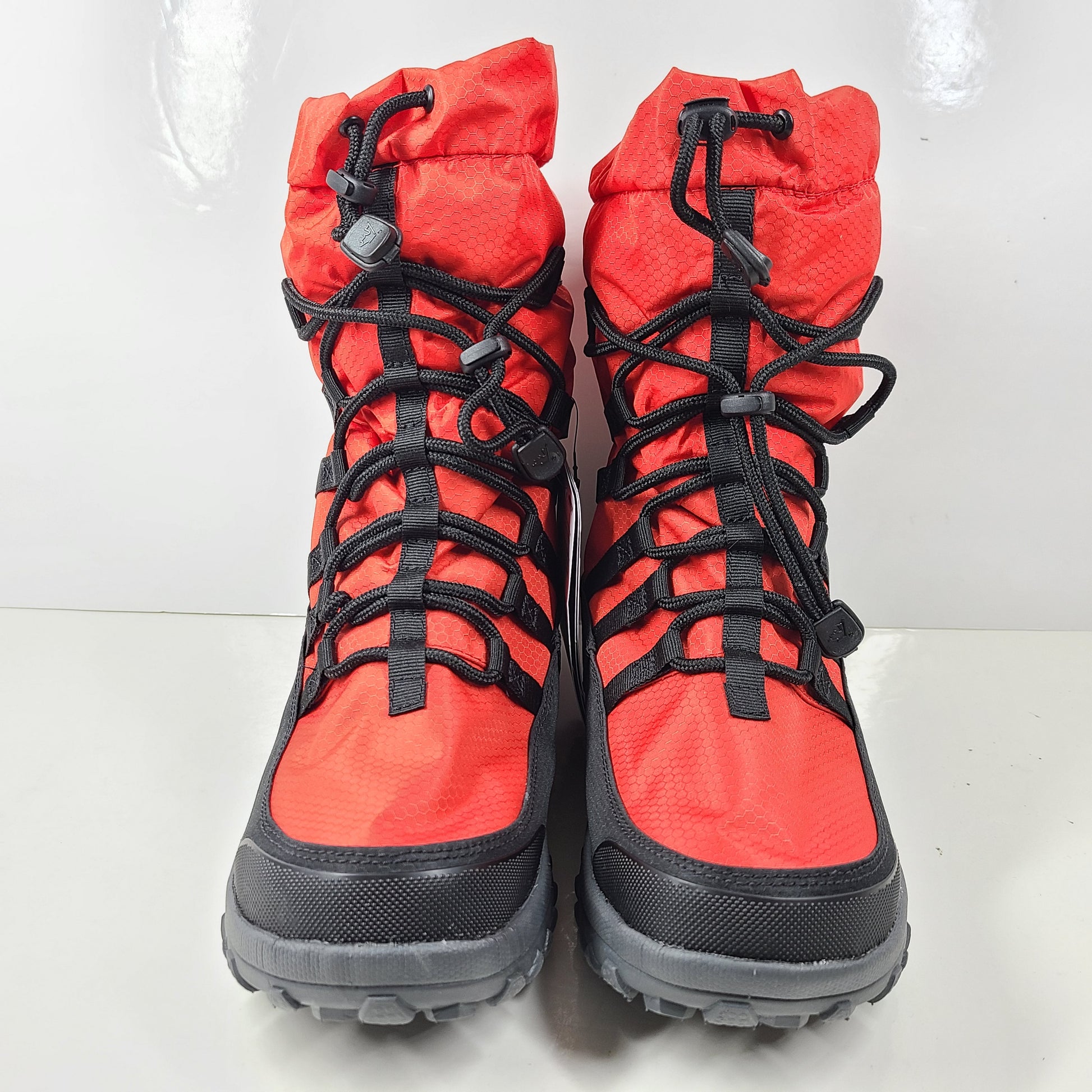 A pair of black Baffin winter boots for men with a tundra rating