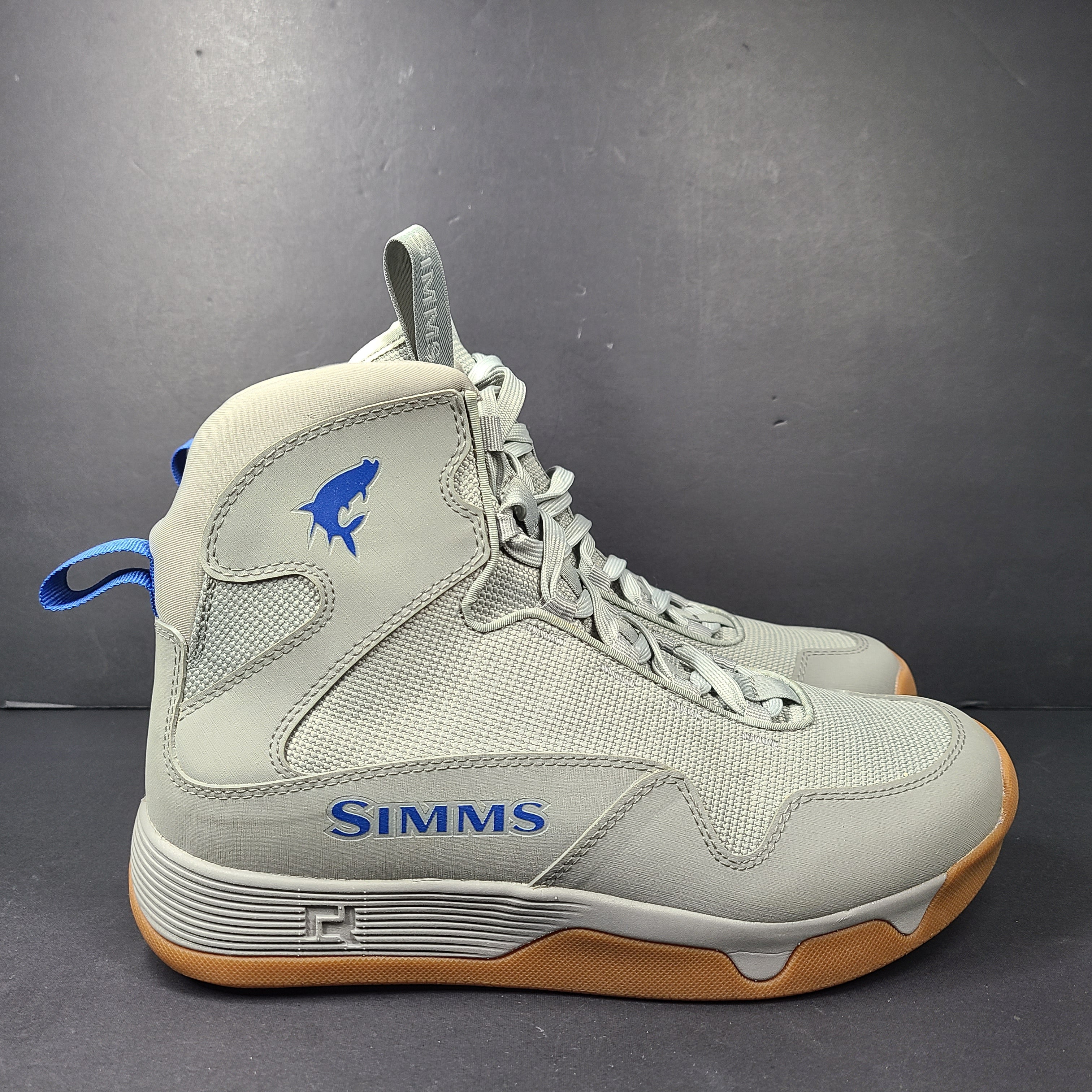 A pair of Simms Flyweight Men's Wading Boots in slate color