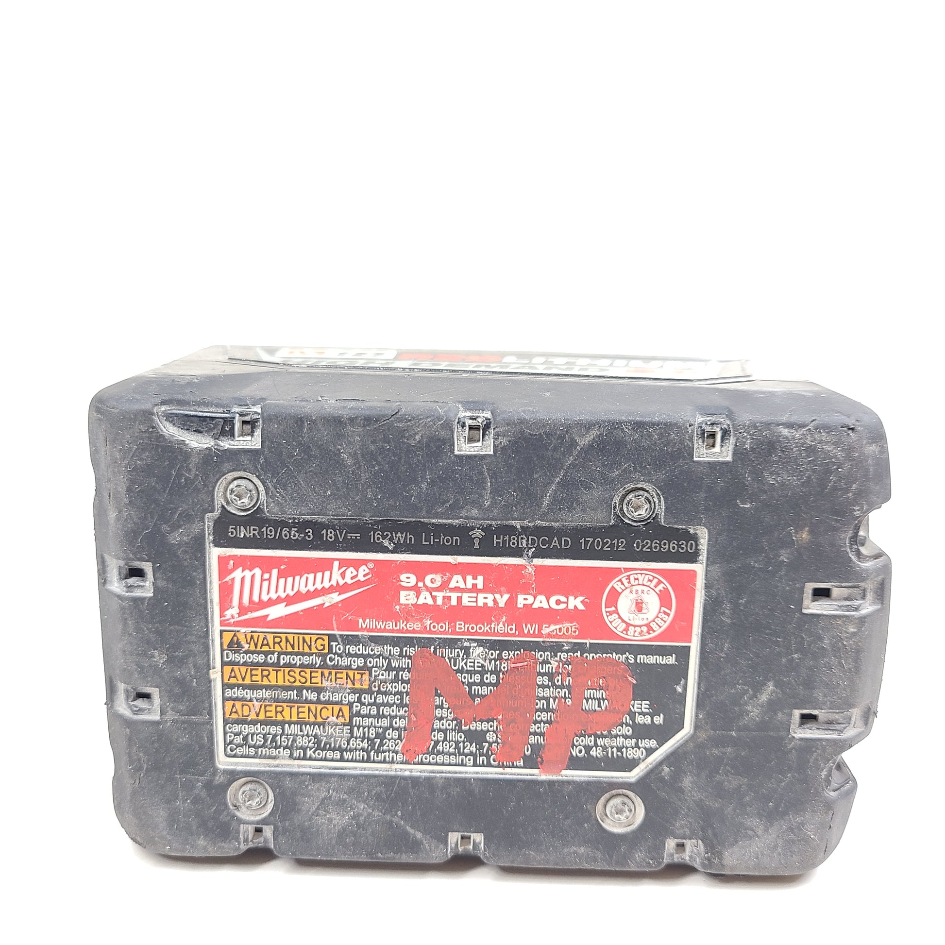 A powerful Milwaukee M18 REDLITHIUM High Demand 9.0Ah Battery Pack H18B
