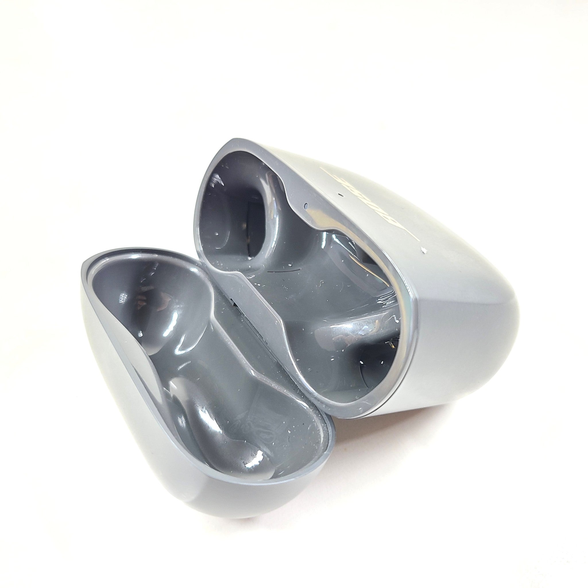 Original Bose Quietcomfort ii Earbuds 435911 Charging Case ONLY - GRAY