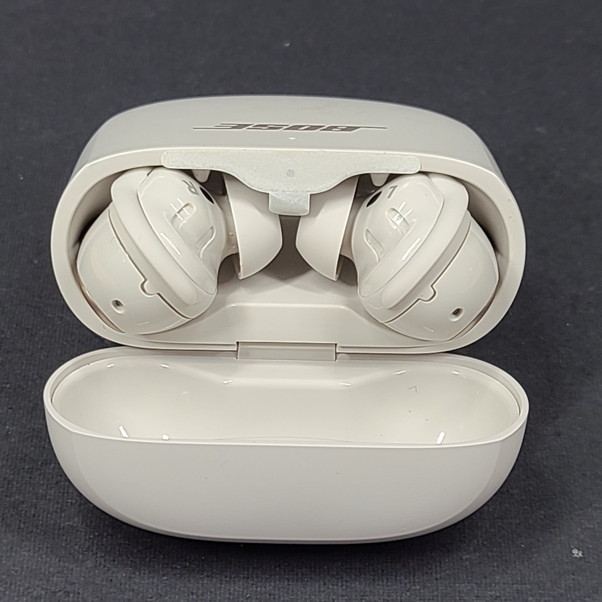 Bose QuietComfort Ultra Noise Cancelling Earbuds 441408 - White