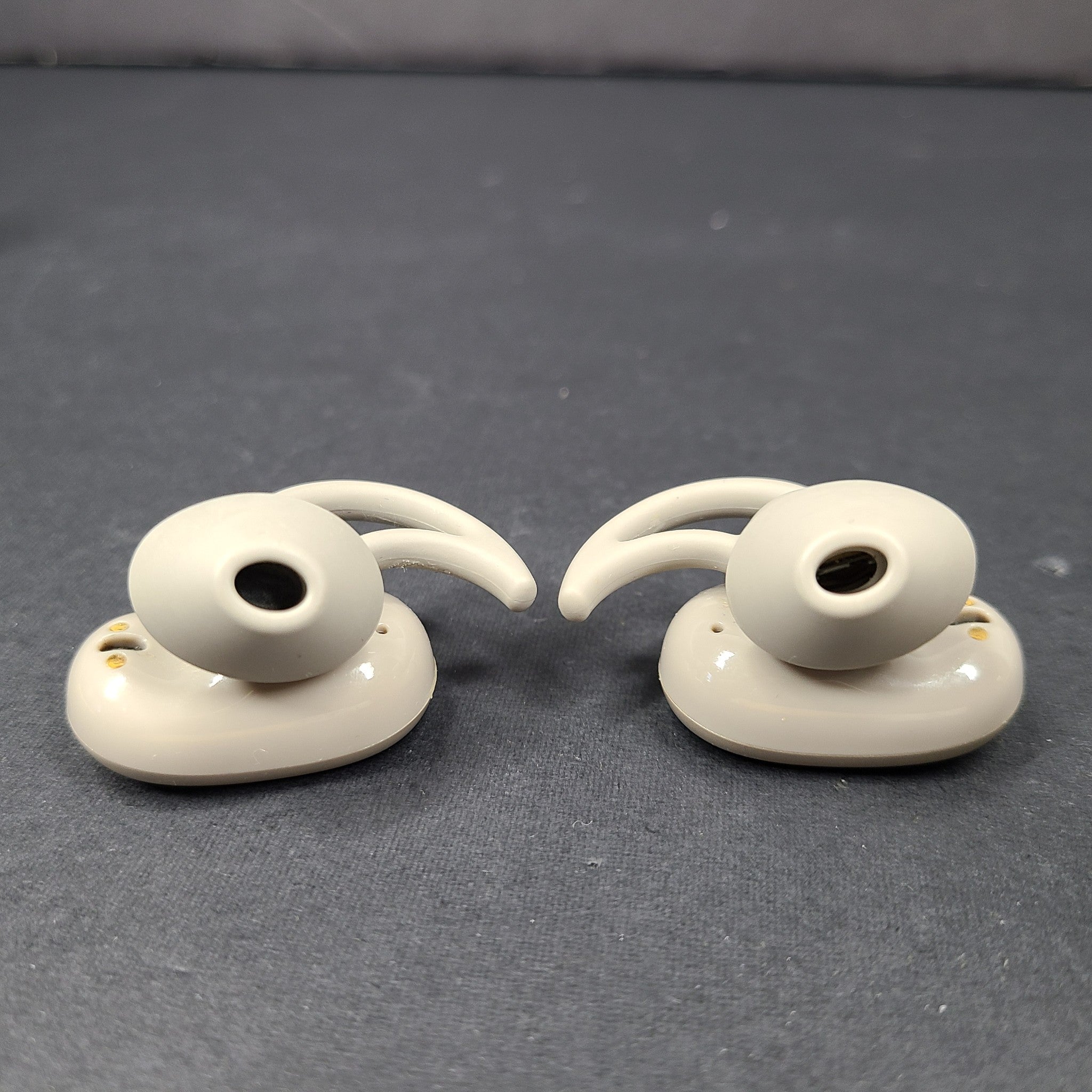 Bose QuietComfort Noise Cancelling True Wireless Earbuds w/ Case 429708 - Gray