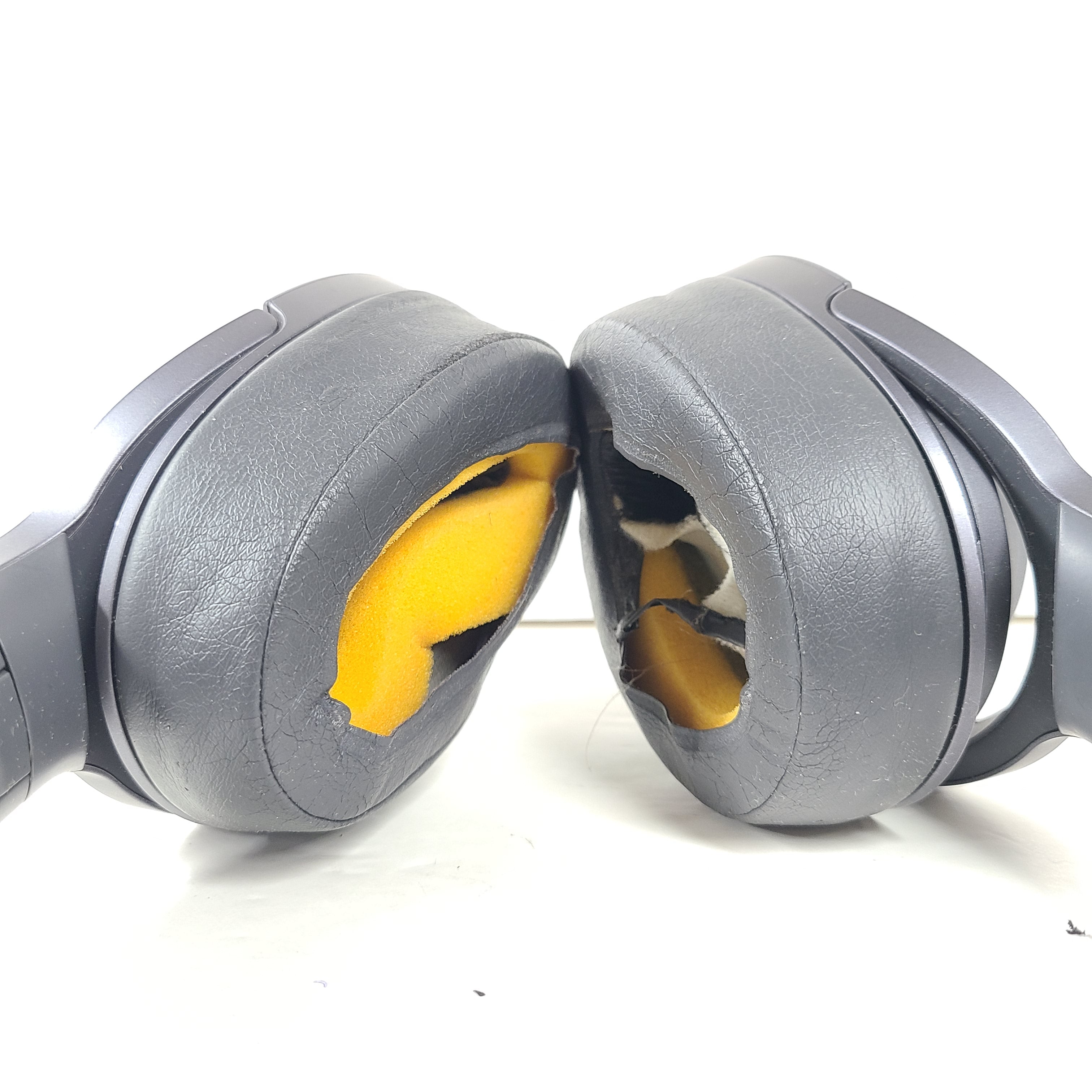 Over-ear Sony WH-H900N wireless headphones in gray with active noise cancellation and Bluetooth connectivity.