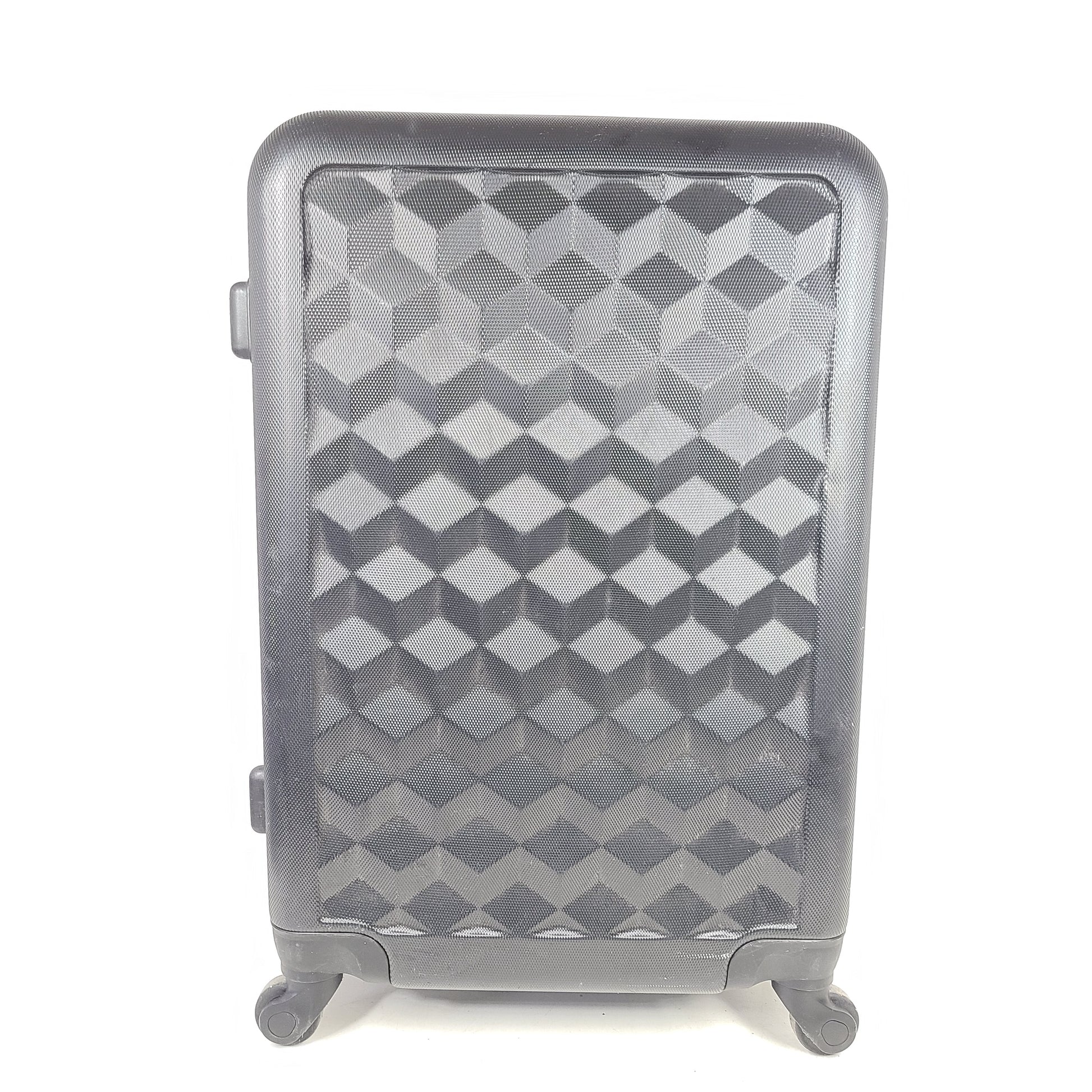 Black Samsonite suitcase model 5000230 with light scuff marks and a clean interior.