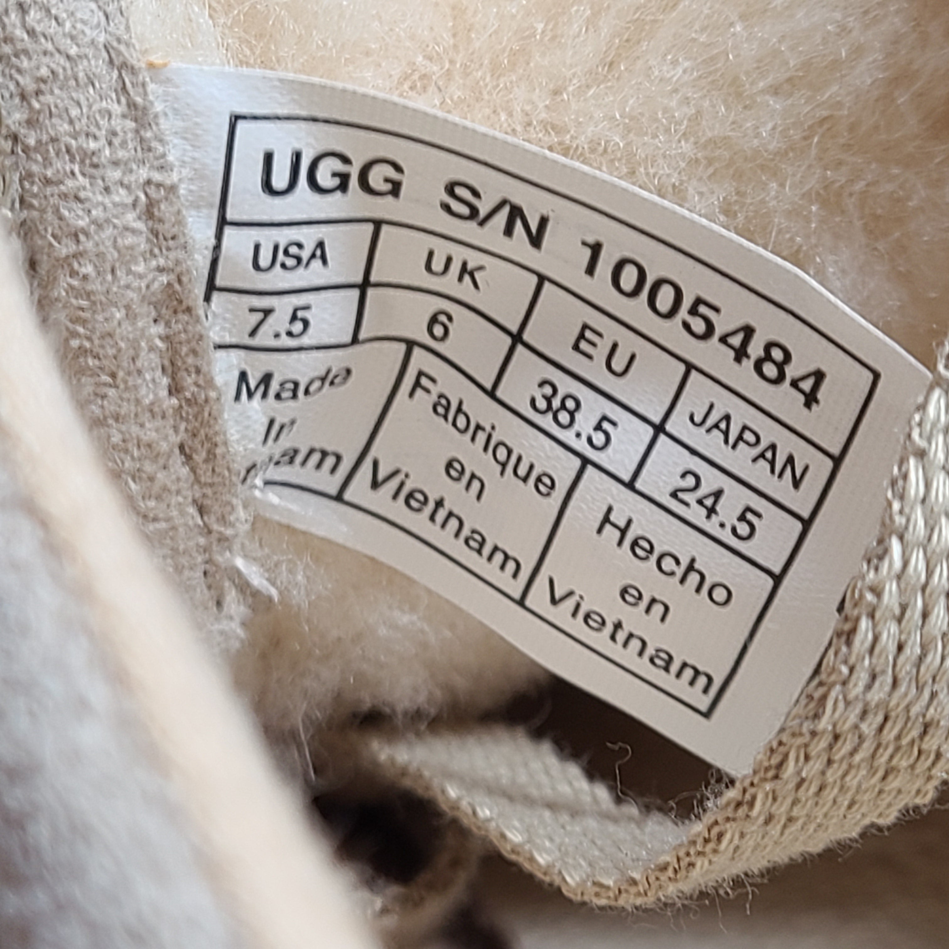 Beige UGG Tomi suede low-top sneakers in US size 7.5 designed for casual comfort.
