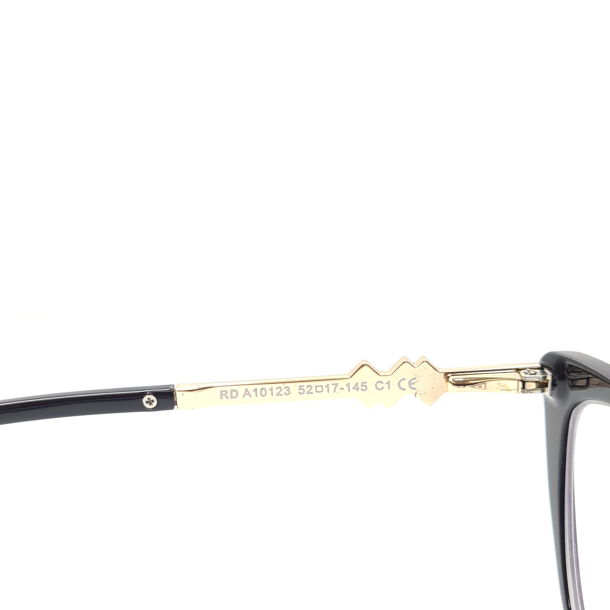 Dior RD A10123 black eyeglasses with gold temples and Italian frame measurements 52□17-145.