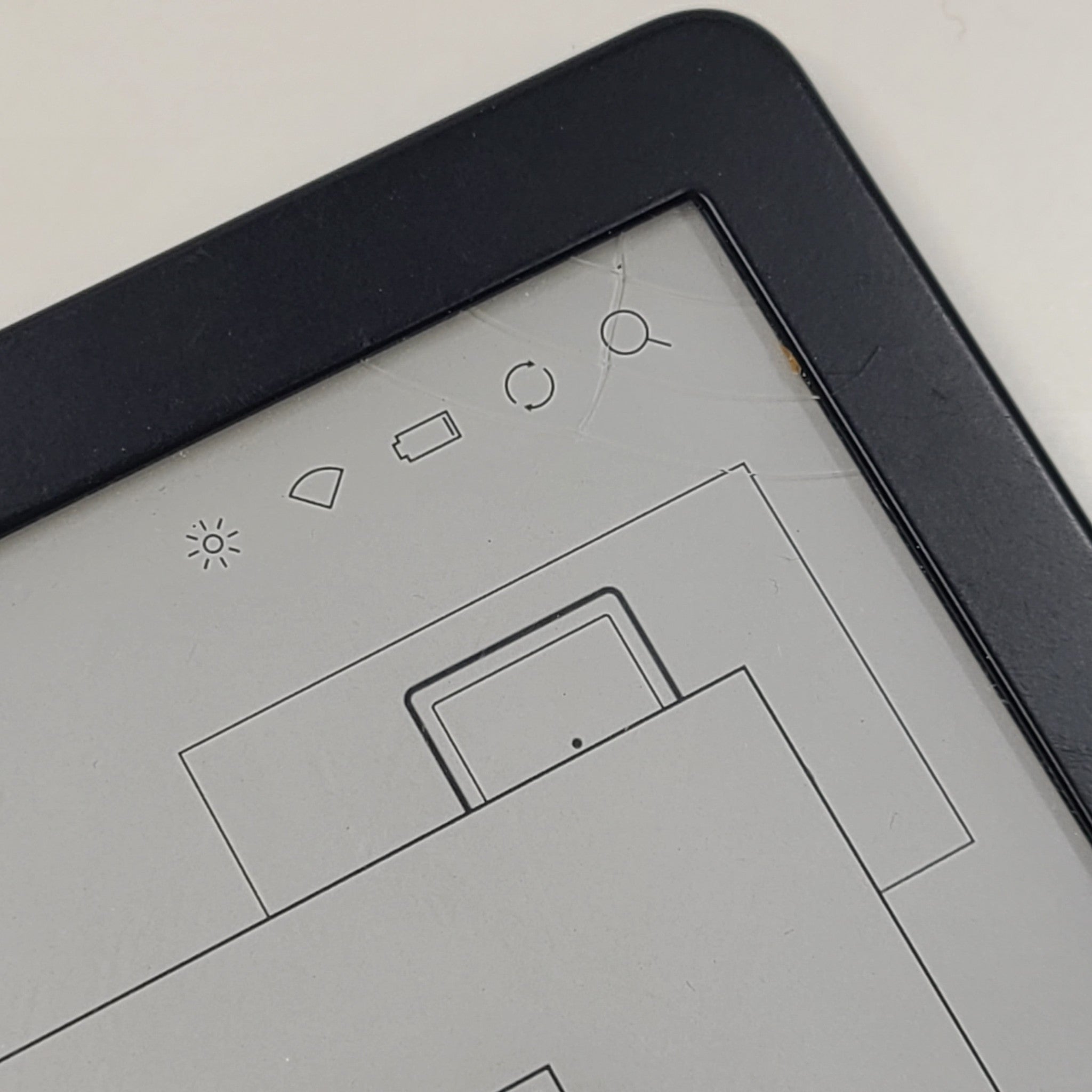 Kobo Clara 2E eReader Glare-Free 6” HD Touchscreen 16GB N506 - Black READ