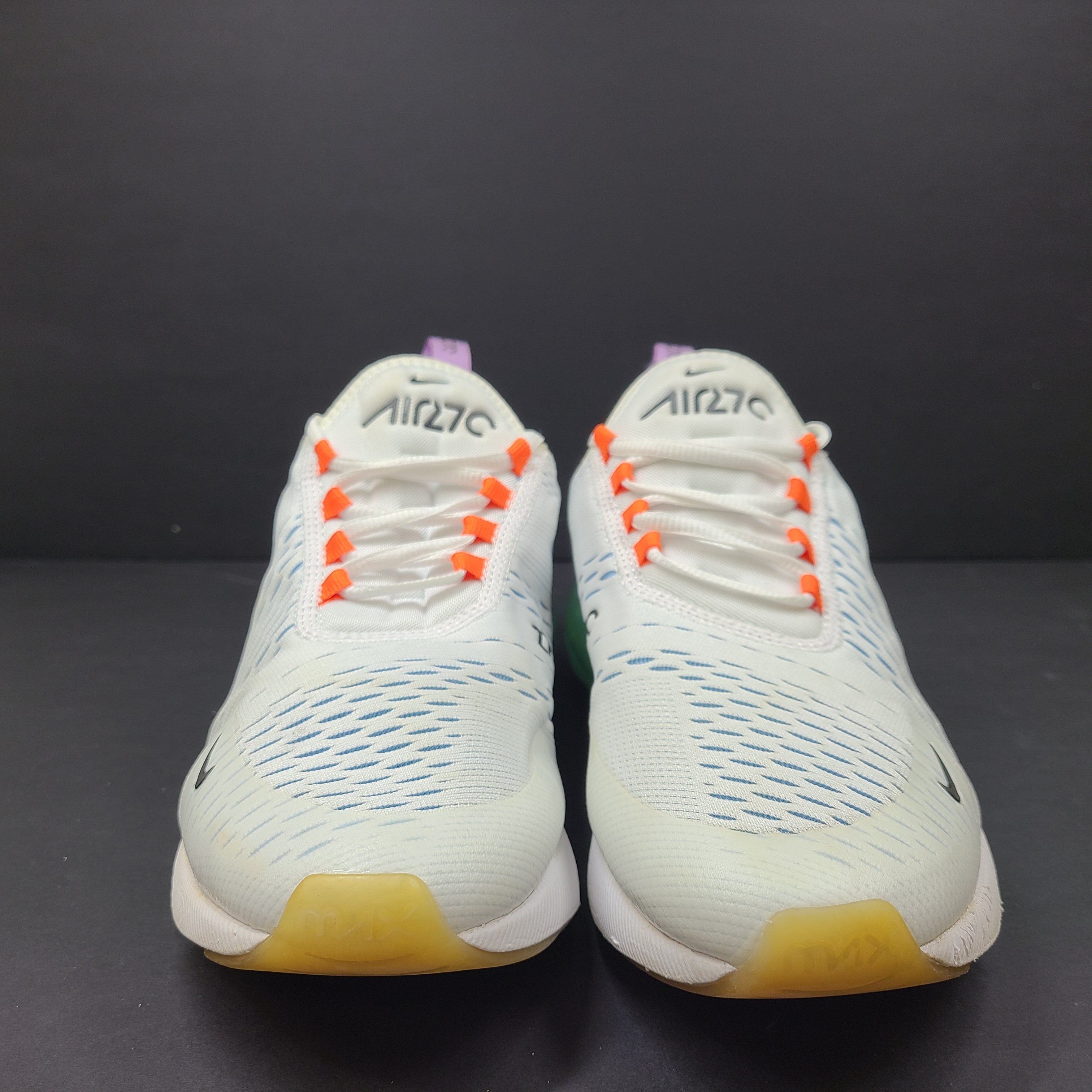 Nike Air Max 270 DX2347-100 multicolor sneaker featuring a pronounced Air unit and low-top profile for daily comfort.