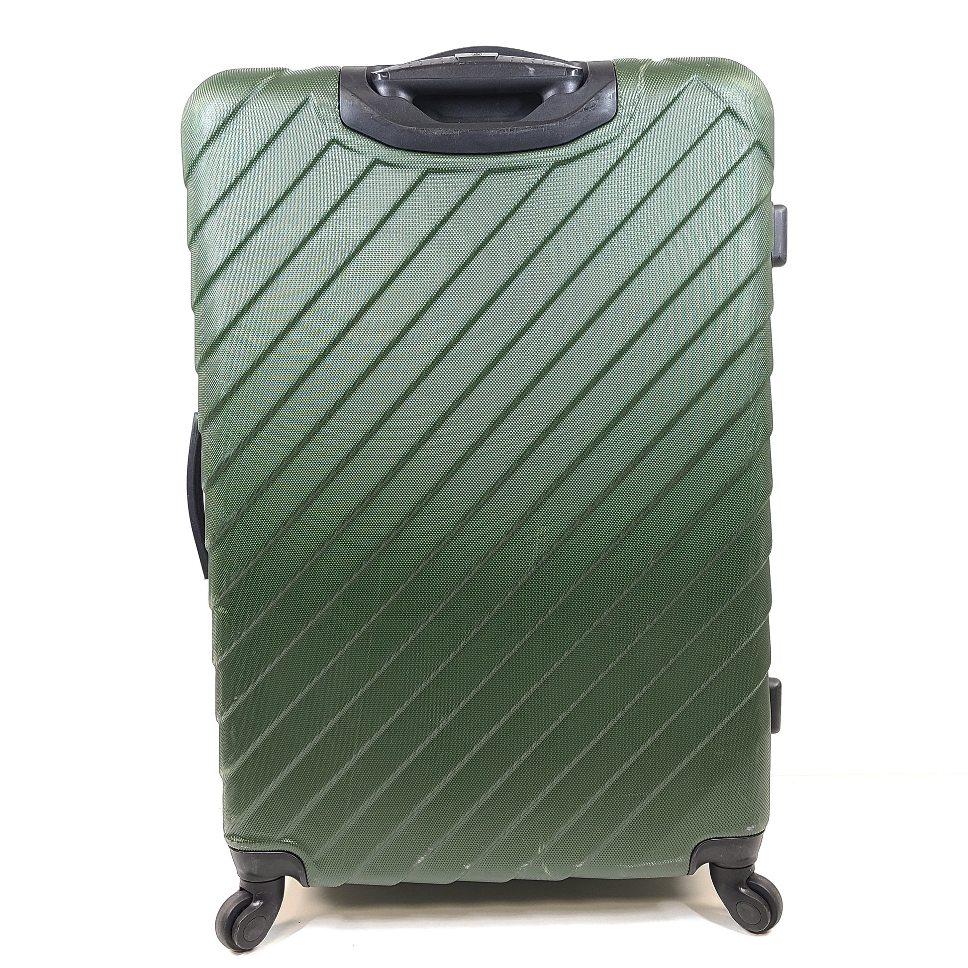 Green SwissGear hard-shell spinner luggage with retractable handle and interior straps.