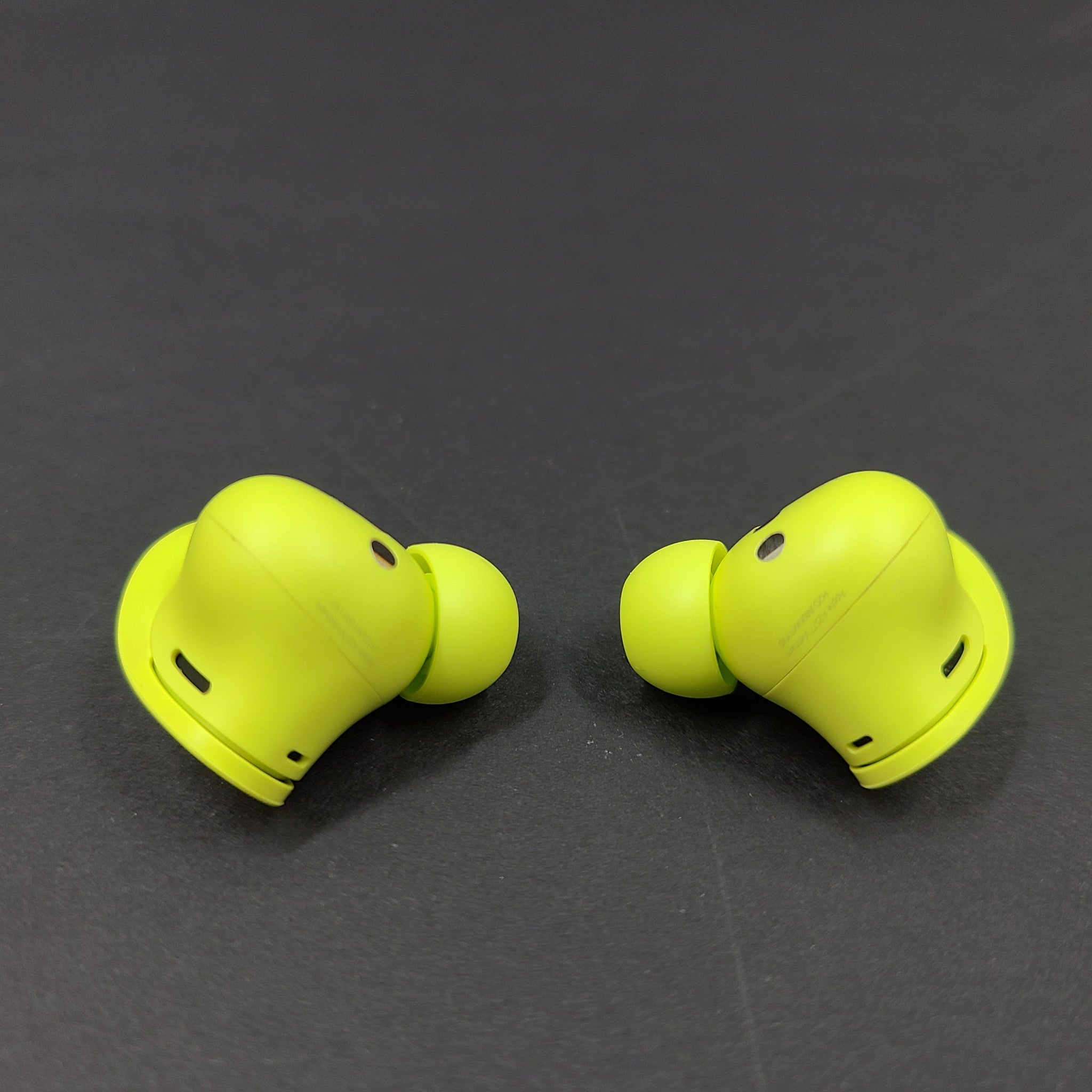 Beats Fit Pro True Wireless NC Earbuds A2578 - Volt Yellow