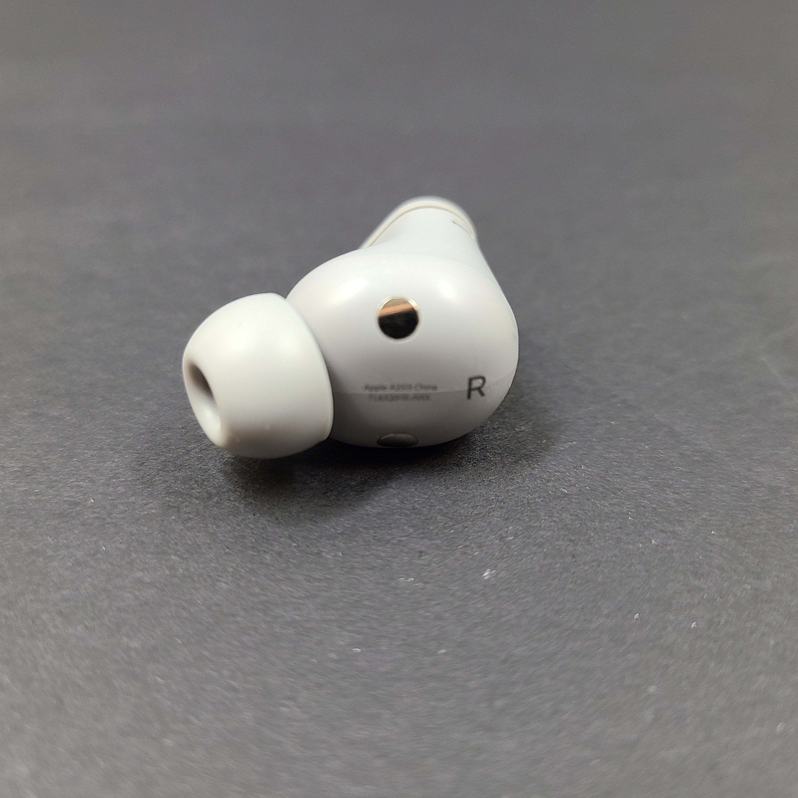Apple Beats Studio Buds Bluetooth Earbud Replacement RIGHT ONLY A2513 - Gray