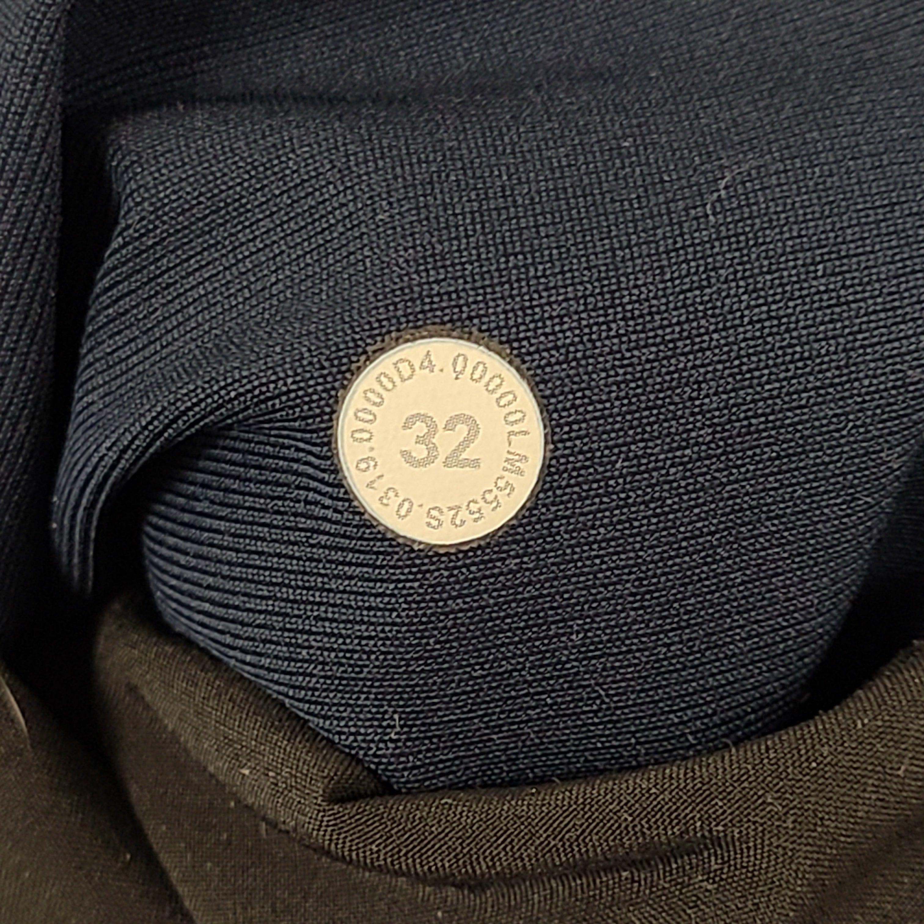 Navy Lululemon men's pants size 32, model D4.0000000, designed for athletic everyday wear.