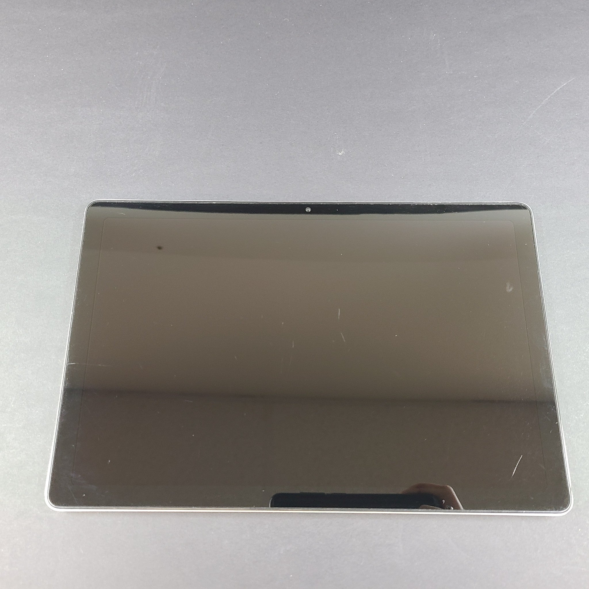 ONN 100135925 10.1 inch Tablet Pro 32GB Android Tablet - Gray/Silver