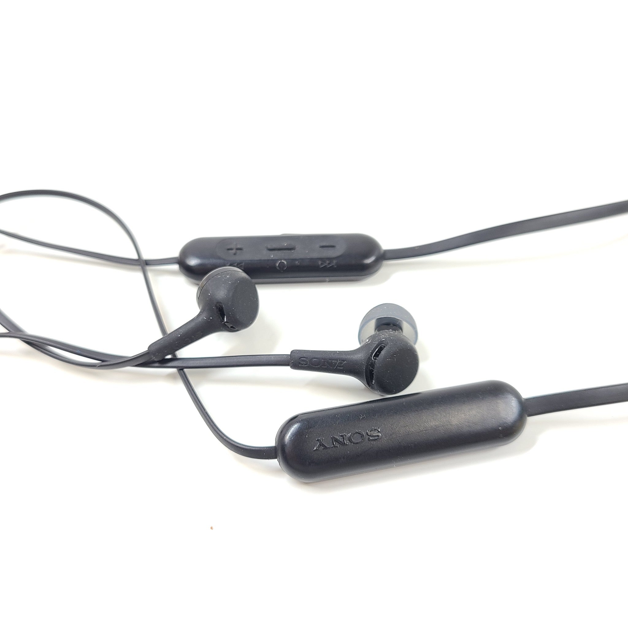 Sony WI-XB400 Sports Wireless In Ear Bluetooth Headphones - Black