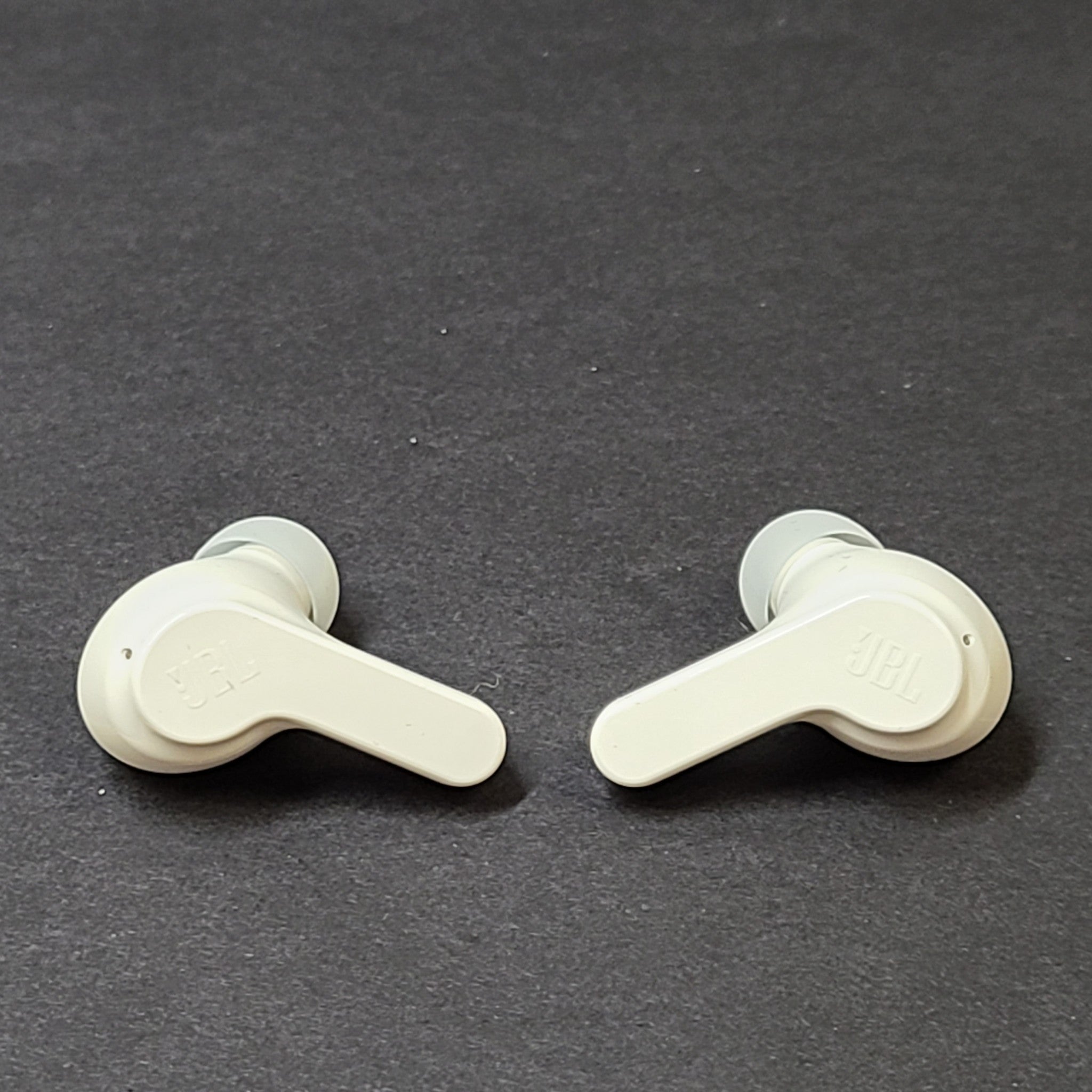 JBL Vibe Beam Bluetooth Noise Cancelling Earphones Earbuds - White