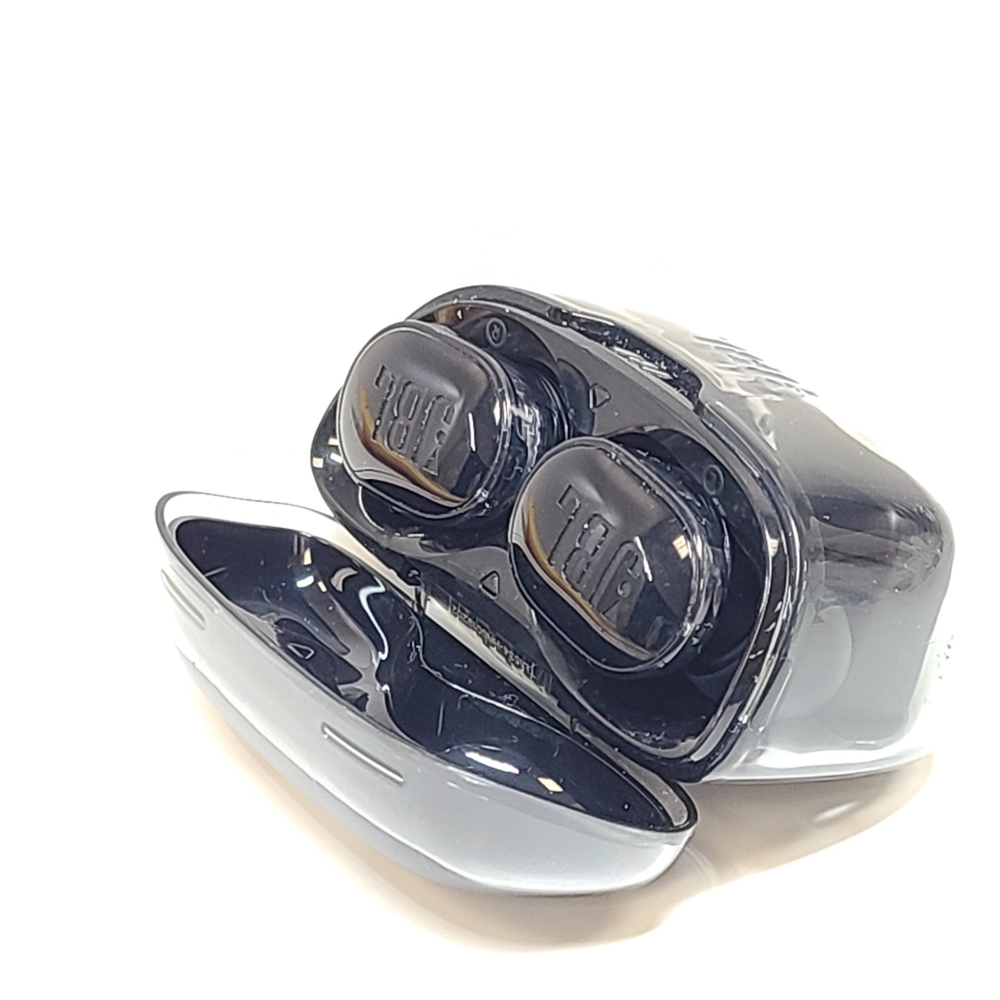 JBL Tune Buds True Wireless Bluetooth Noise-cancelling Earbuds Clear Transparent