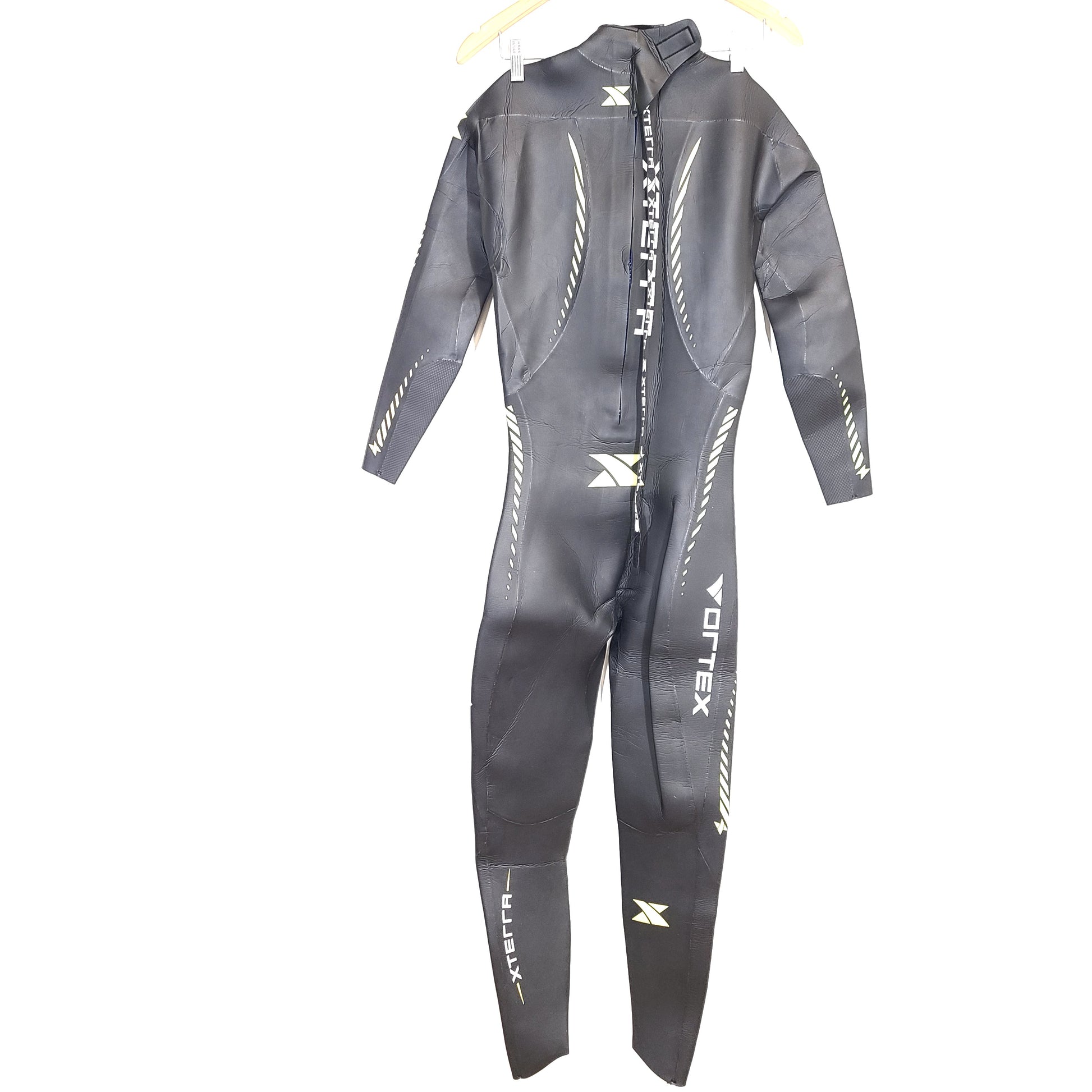 Xterra Vortex Medium-Large fullsuit wetsuit in black for triathlon and open-water swimming.
