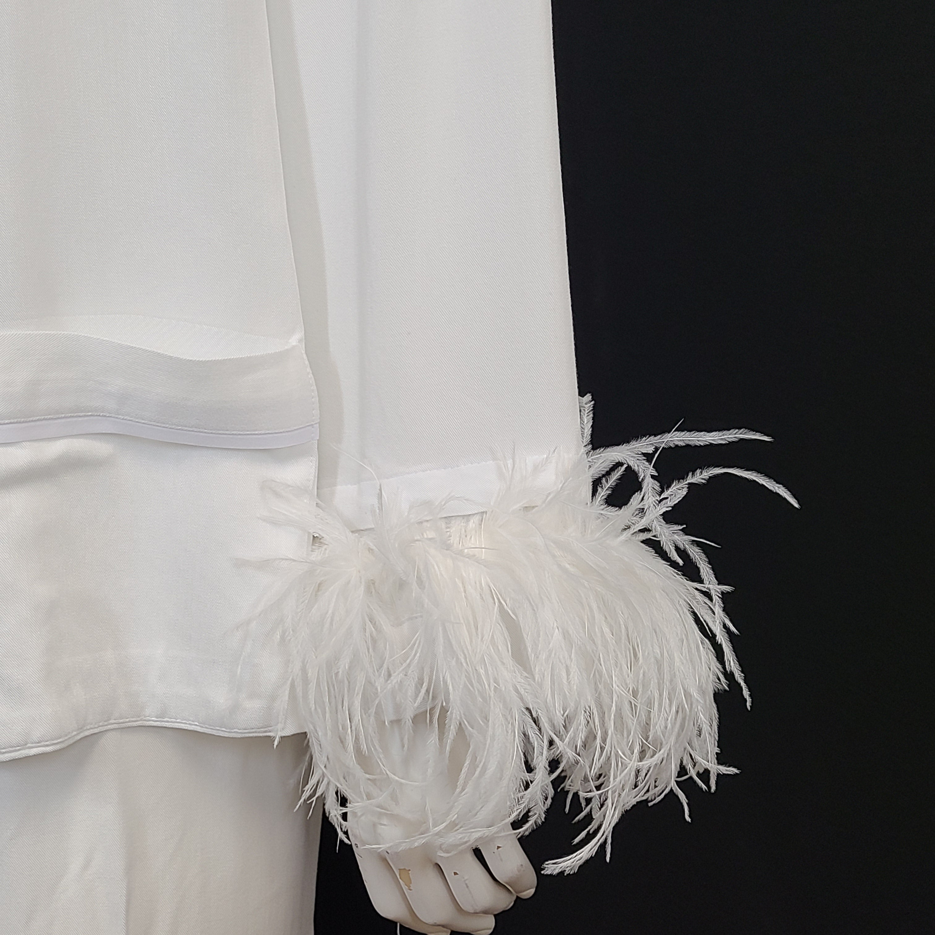 Sleeper Women's 2Pc Feather-Trim Two-Piece Pyjamas Long Sleeve White Sz M