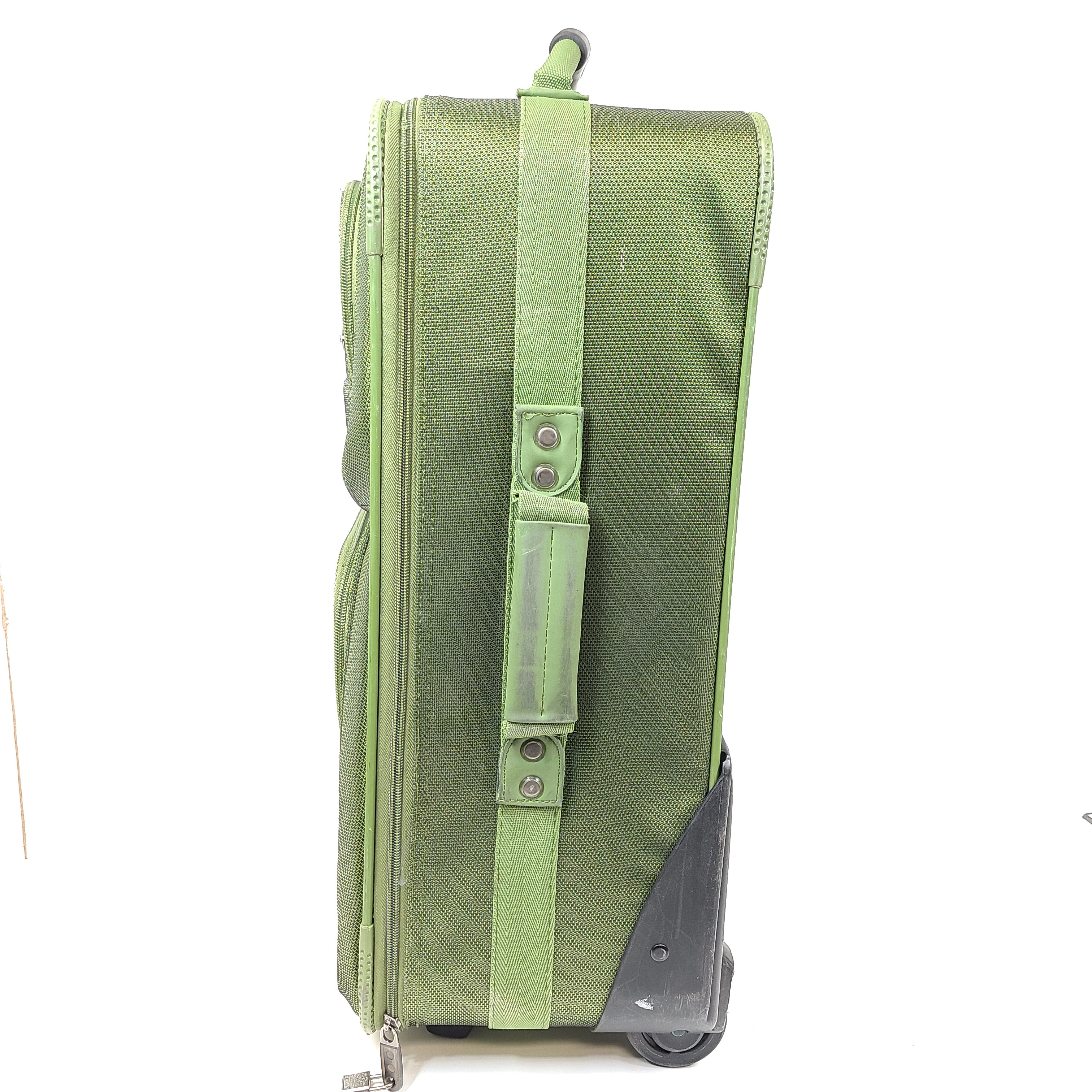Green Samsonite suitcase model 4500025904 with scuff marks on wheels and handles.