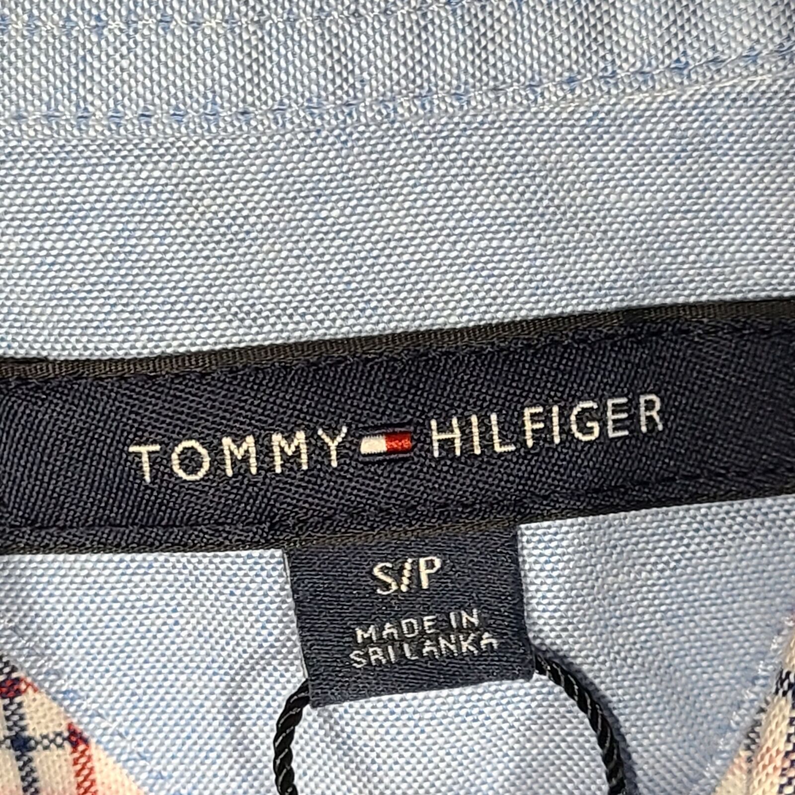 NWT Tommy Hilfiger Men's Checkered Dress Shirt Long Sleeve Buttoned Sz S