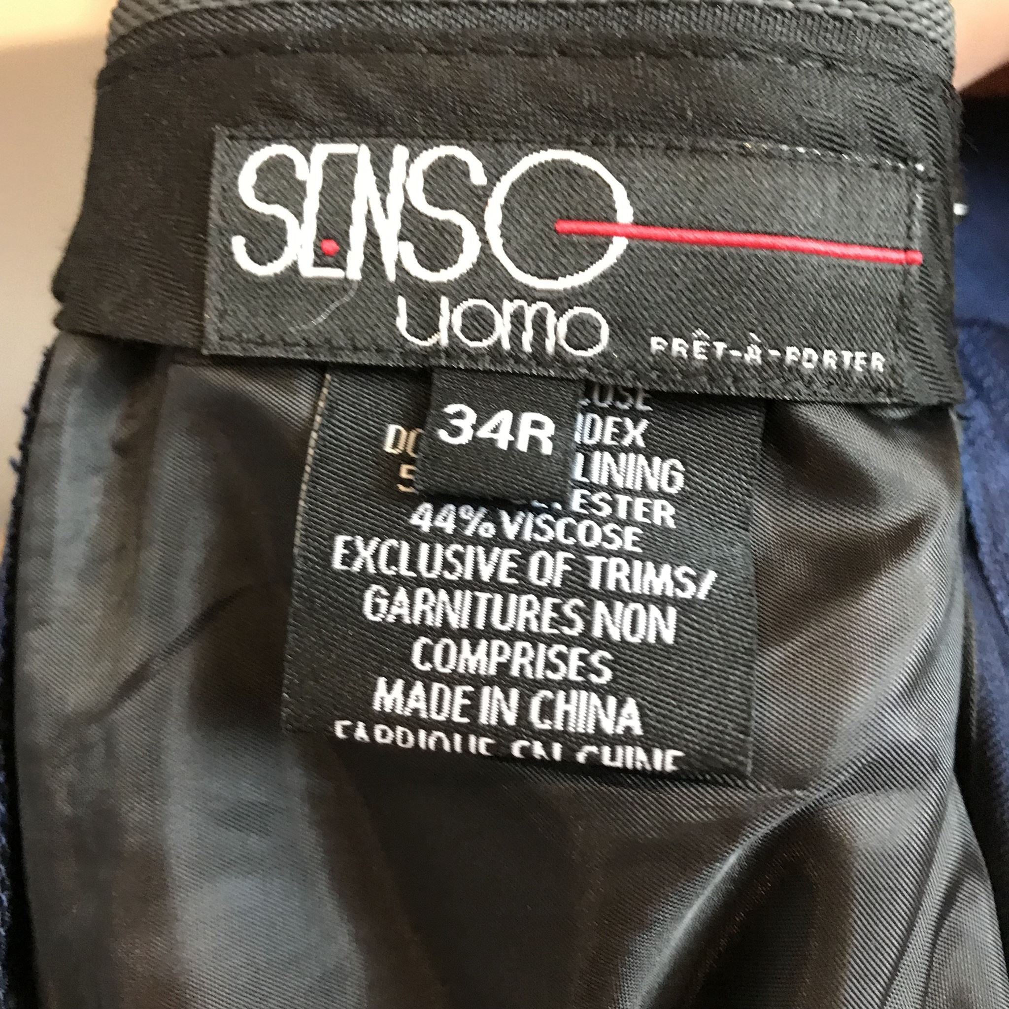 Senso Uomo Lief Horsens Men's 2 Piece Navy Blue Suit 42R Jacket and 34R Pants