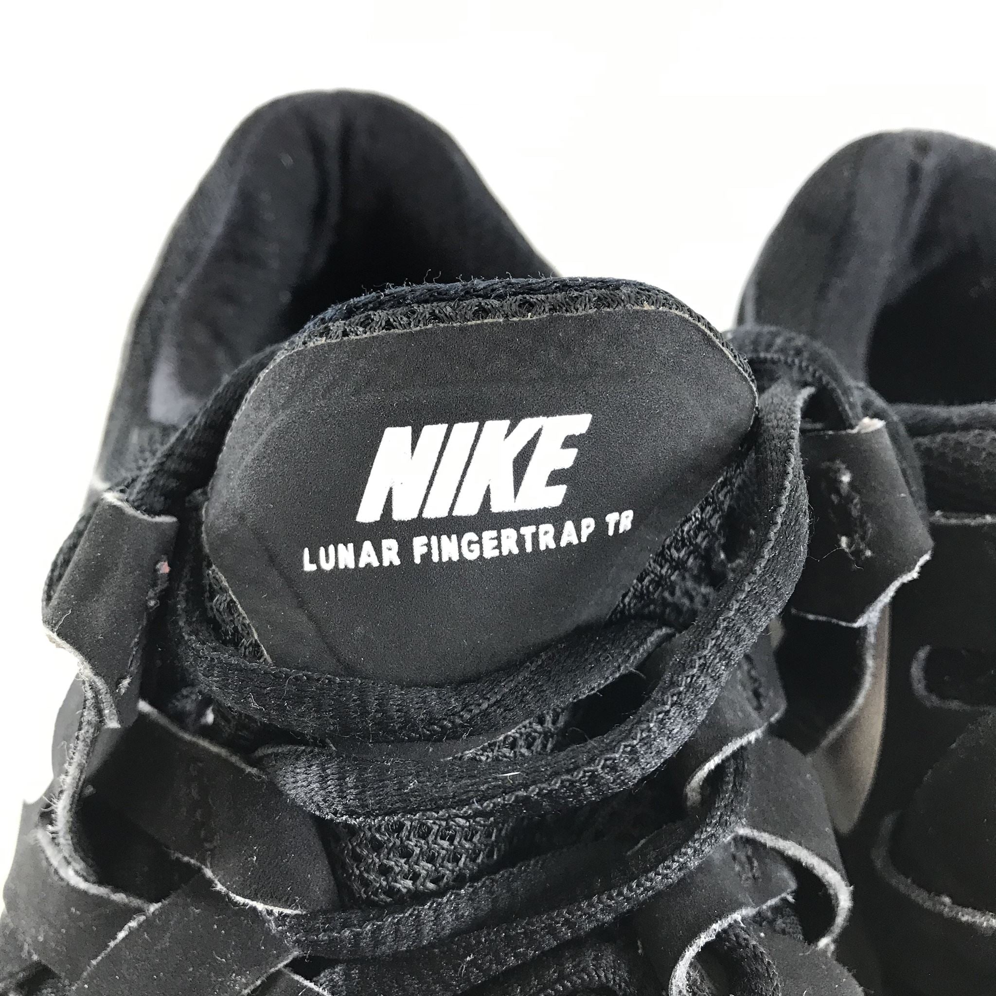 Nike Men's Lunar Fingertrap TR Black White Sneakers 898066-001 Sz 7.5