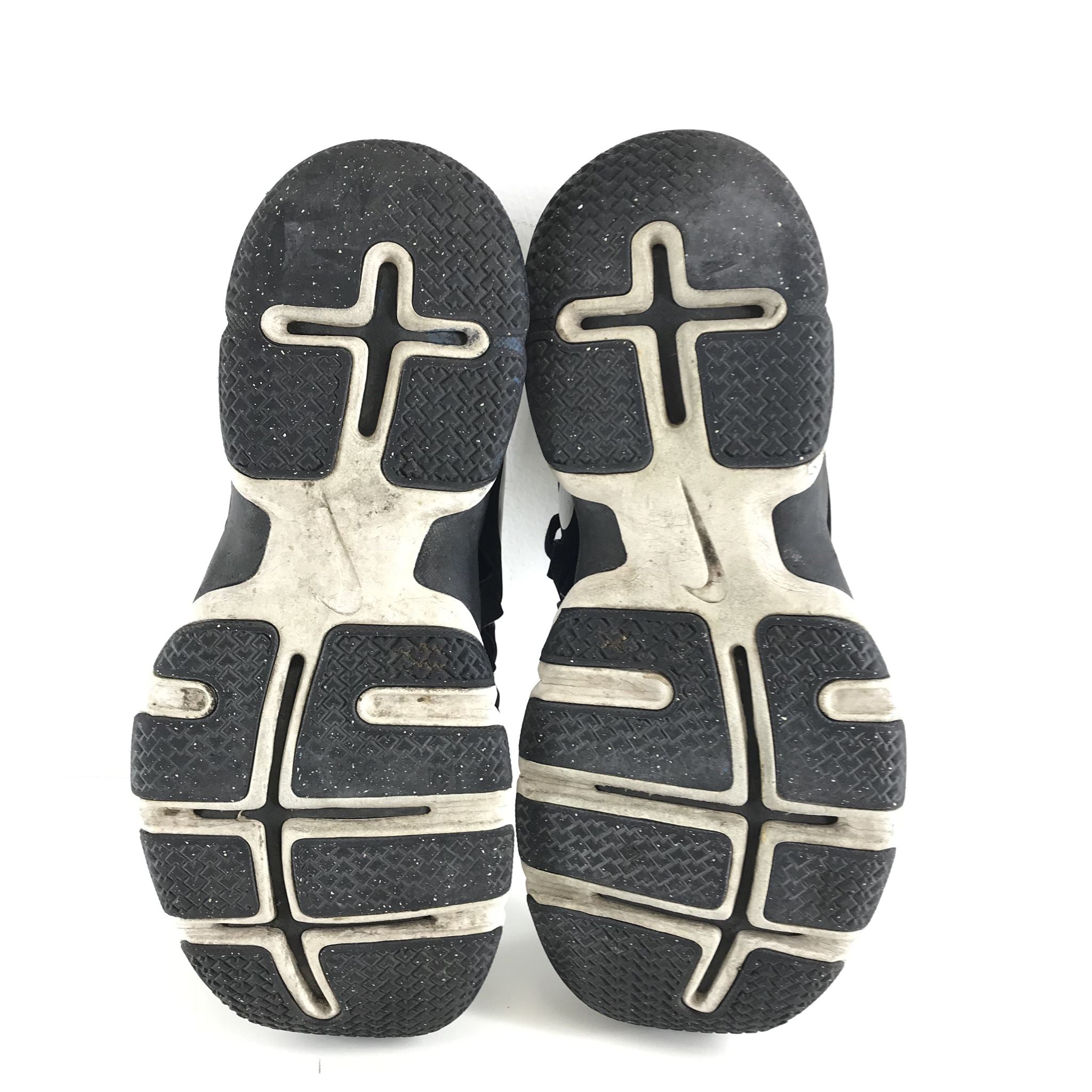 Nike Men's Lunar Fingertrap TR Black White Sneakers 898066-001 Sz 7.5