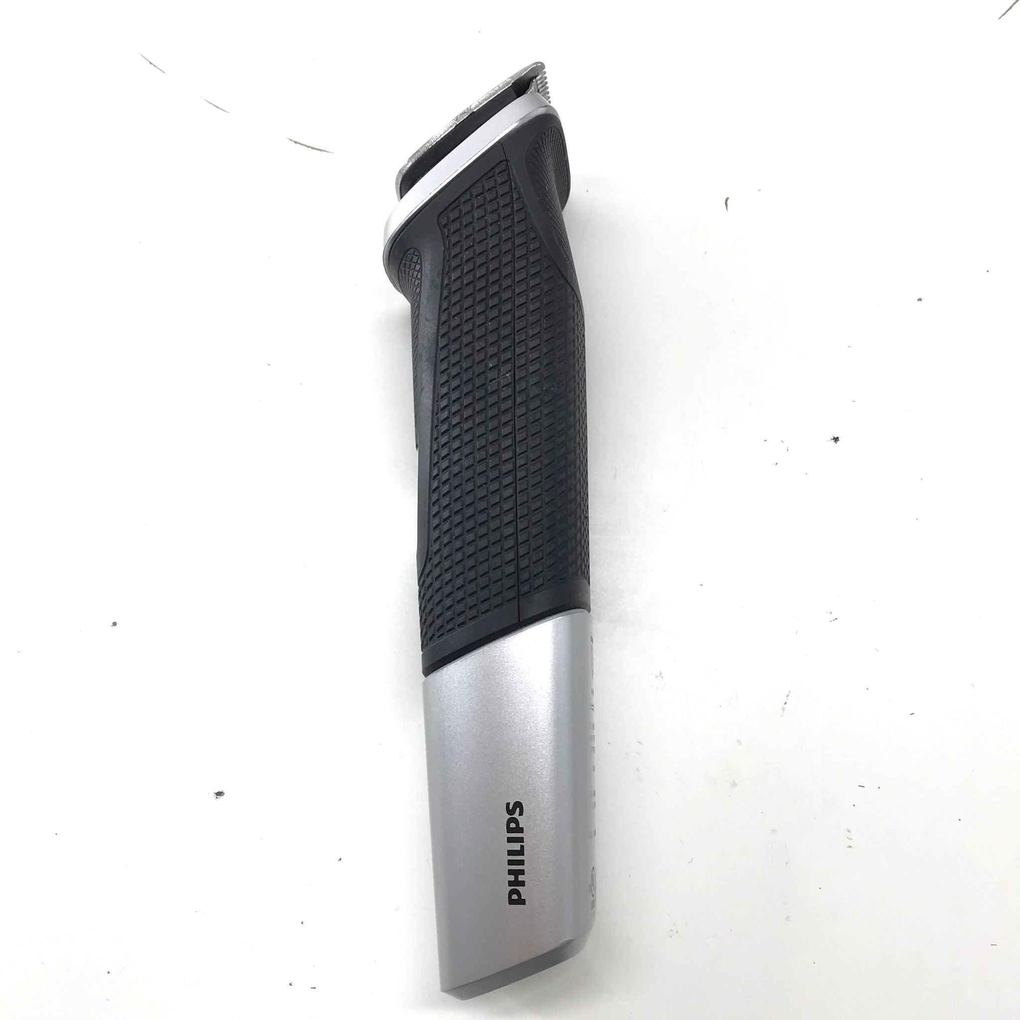Philips Norelco MG5750 Multigroom All-In-One Series 5000 3 Attachments