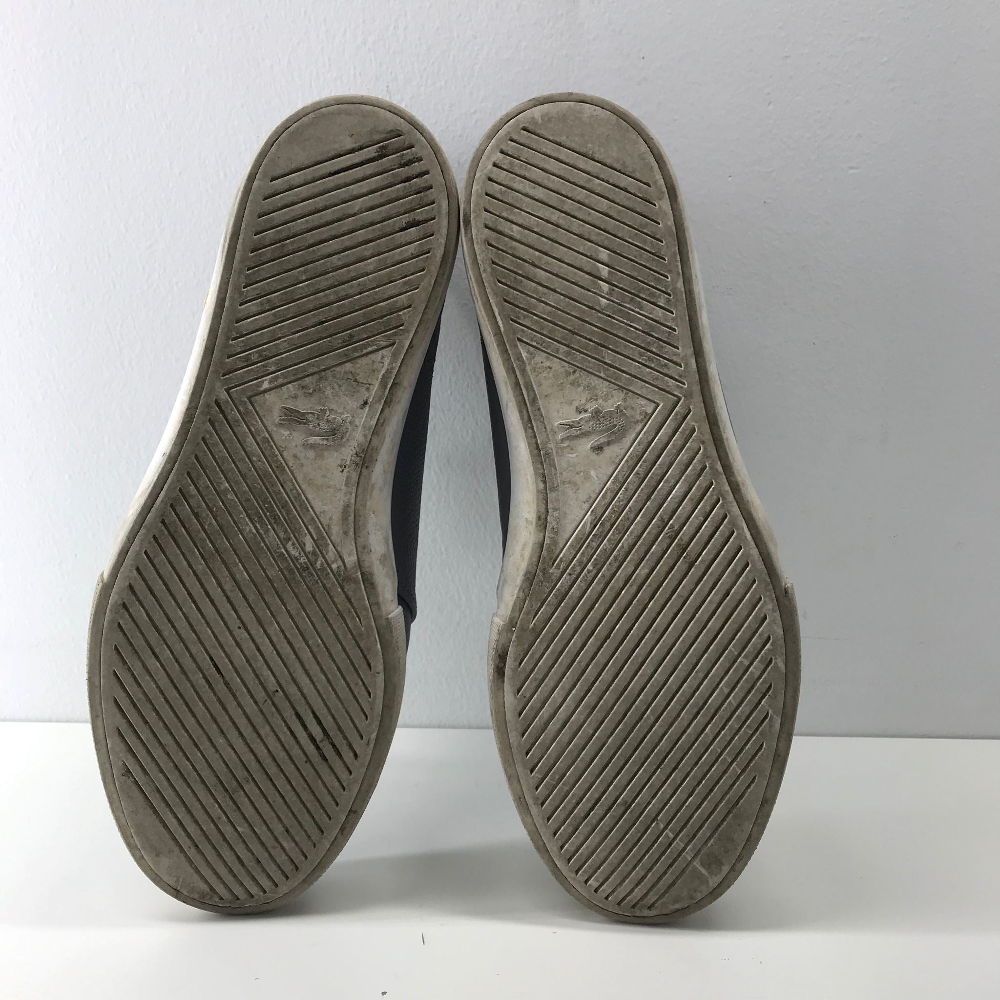 Lacoste Men's Asparta Sneakers US Size 9.5 Gray Faux Leather