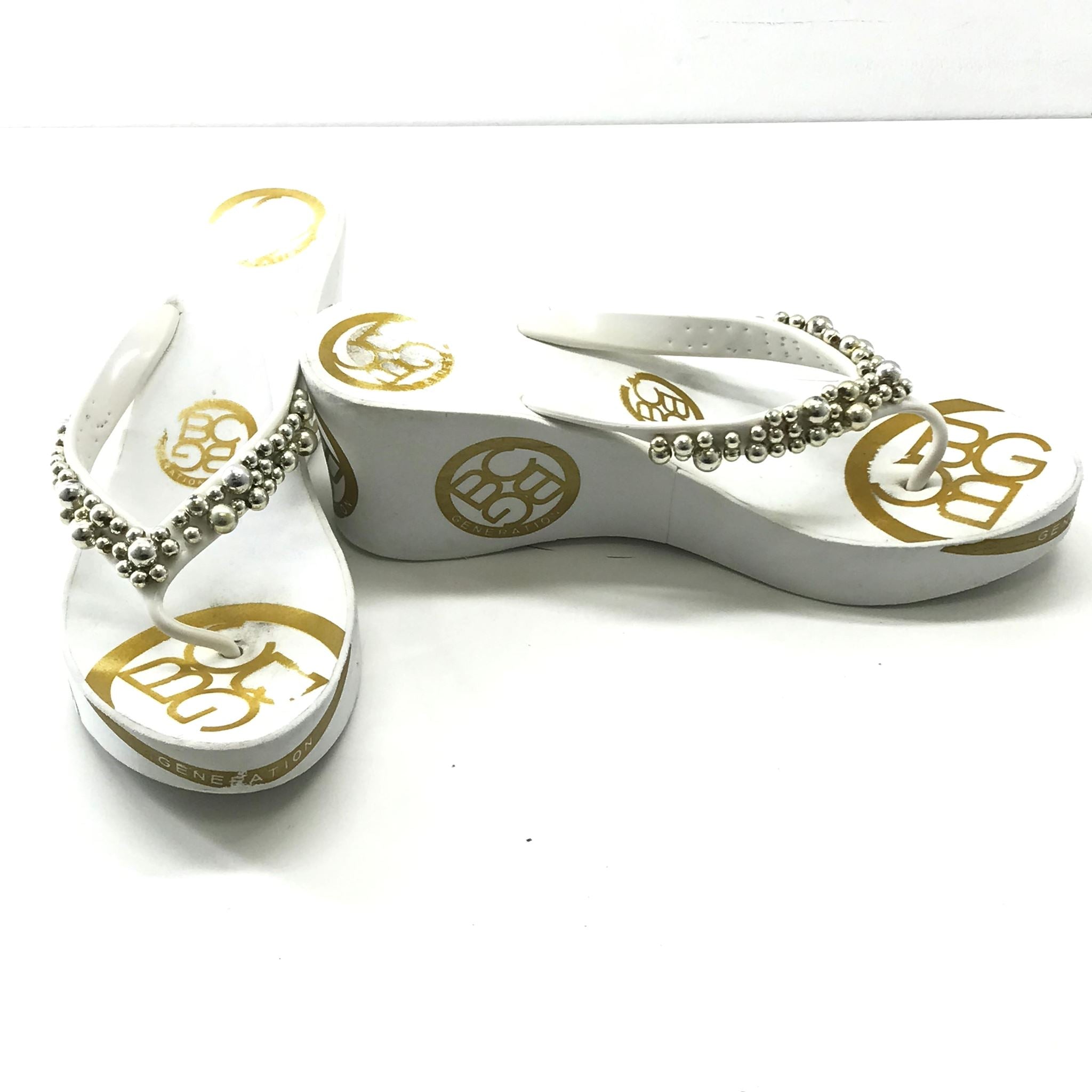 BCBG Generation White Wedge Flip Flops Beaded Thong Women's Size 9.5