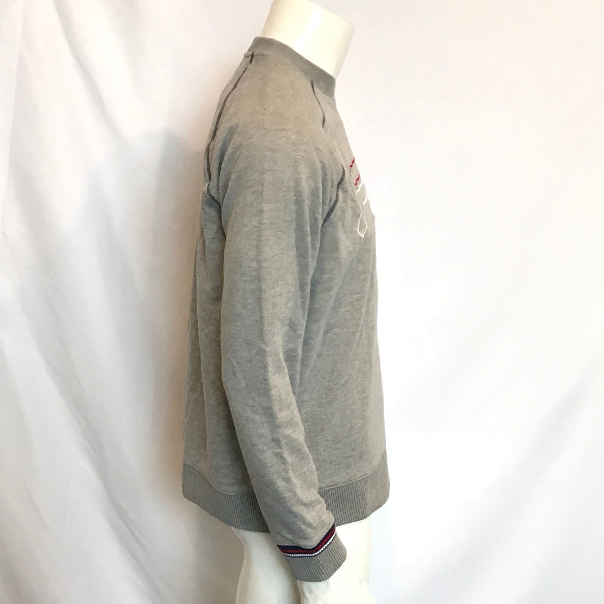 Fila Men's Classic Logo Crew Neck Sweatshirt Light Gray Sz M
