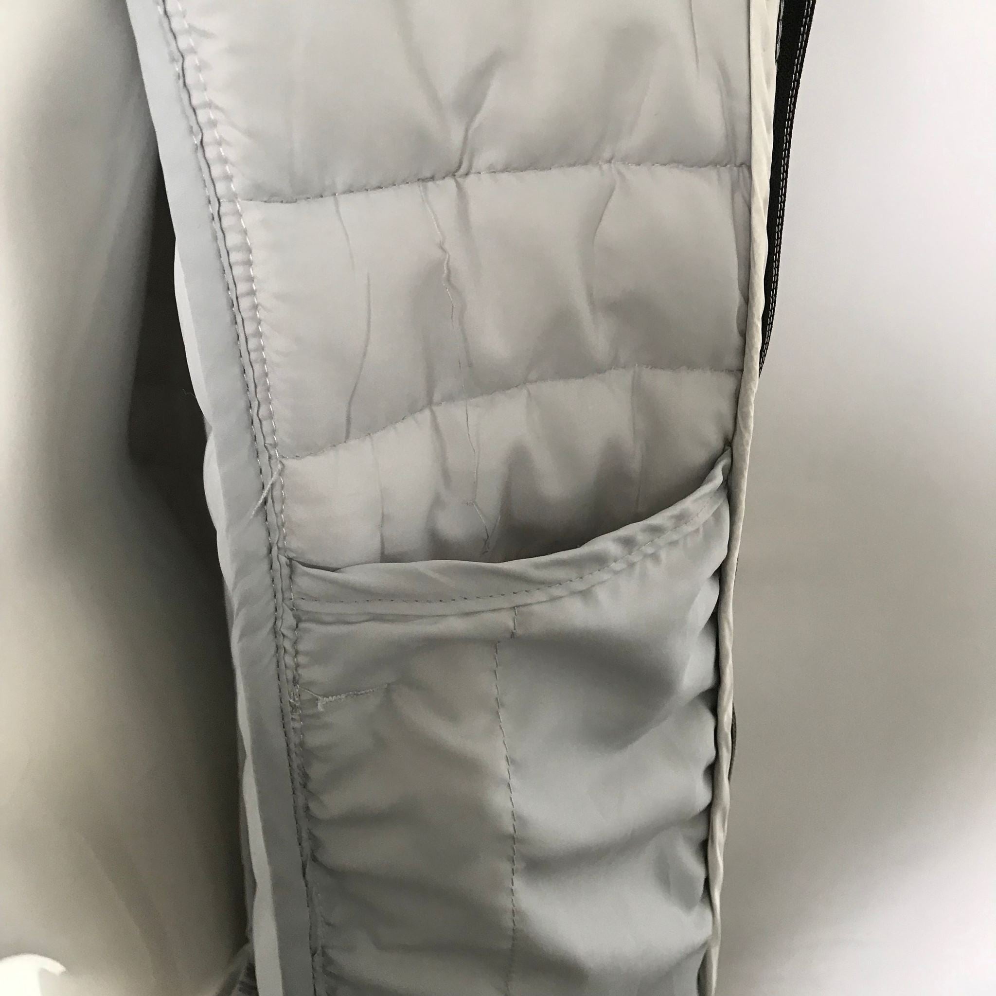 Mountain Ridge Women's Soft Lightweight Puffer Jacket White Sz M