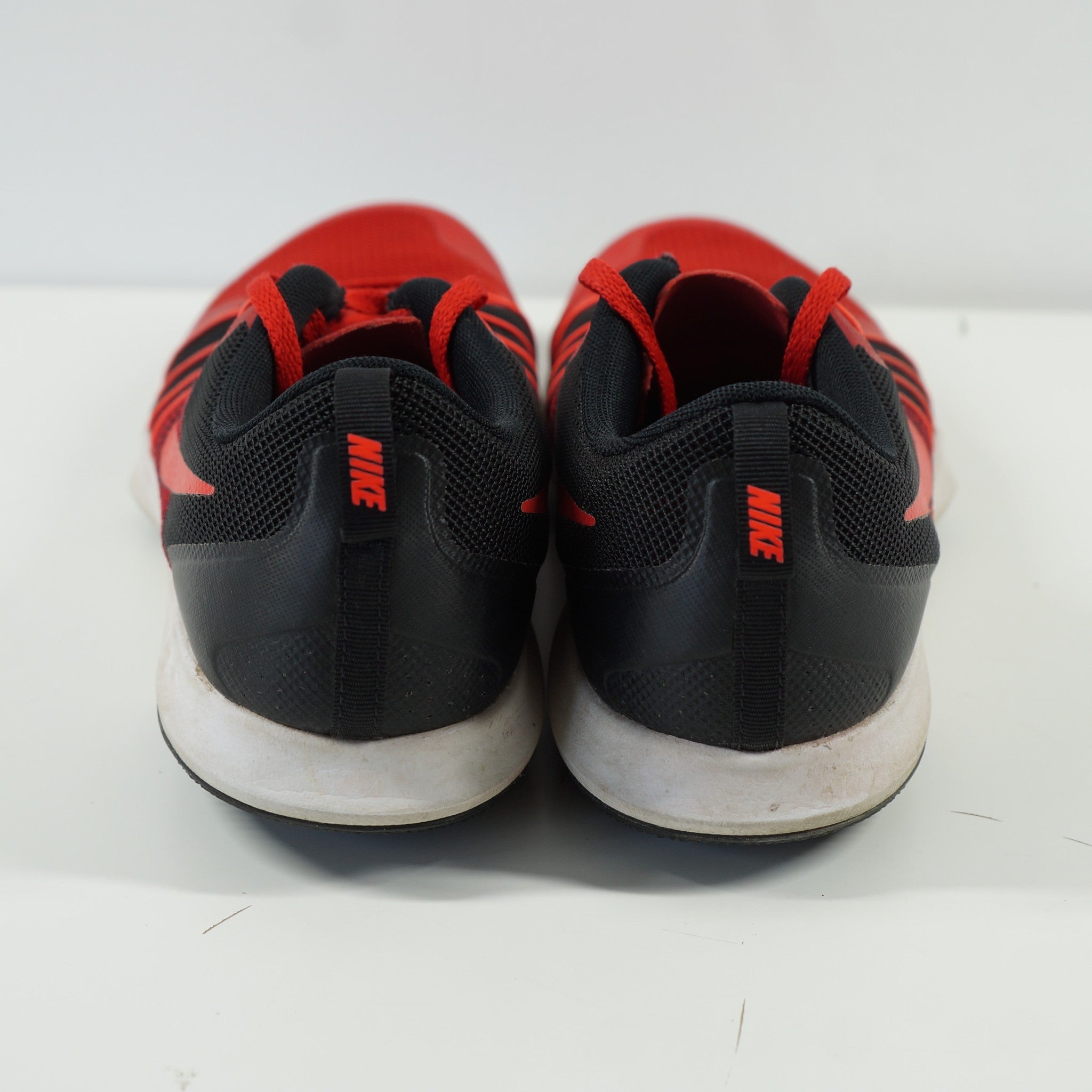 Nike Men's Flex Train Aver Sneakers University Red/Black Sz 8.5 831568-600
