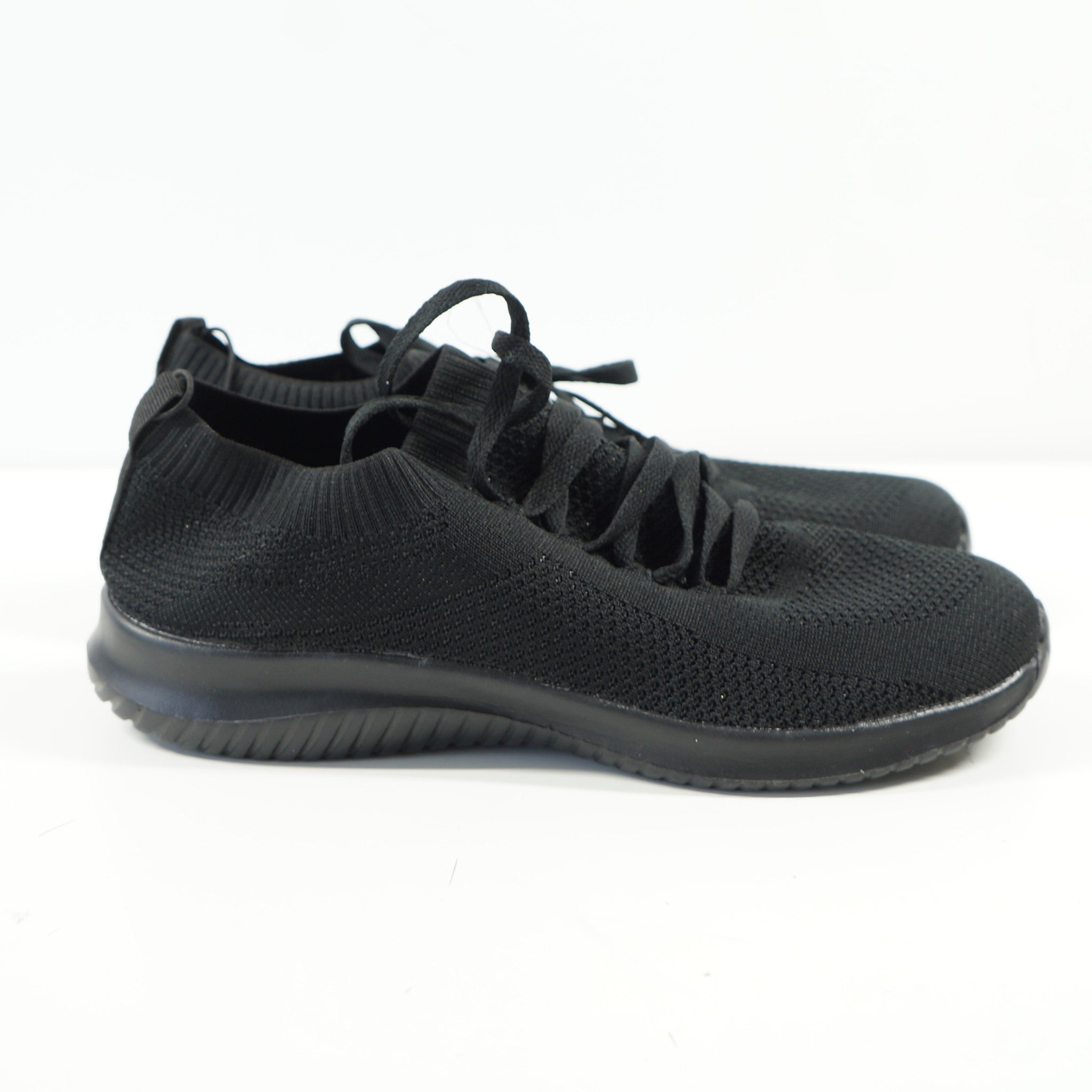 Plush Memory Foam Slip-on Black Shoes Sneakers Women's Sz 9