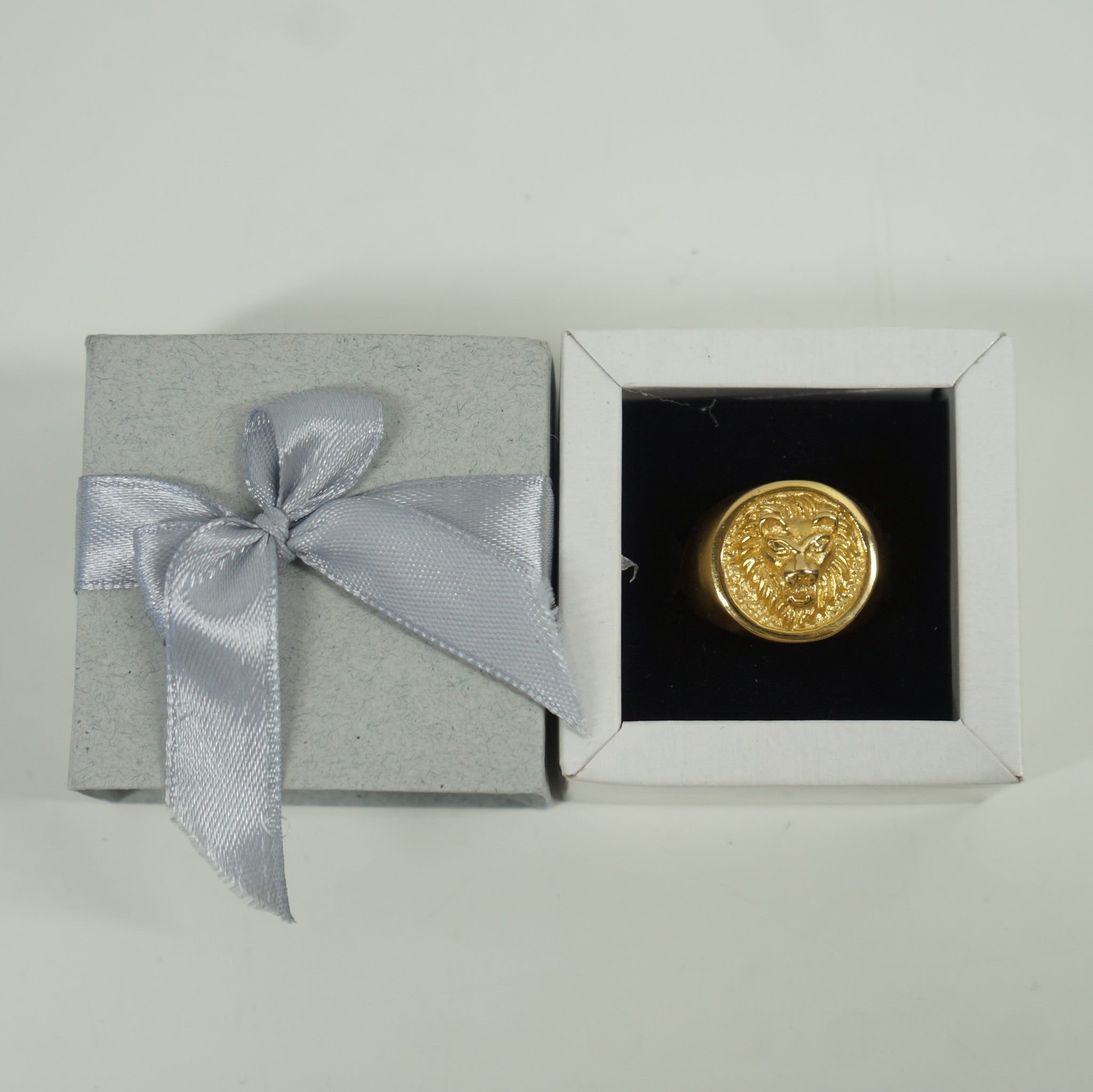 Lion Head Gold Tone Men's Ring US Men's Ring Size 11.5
