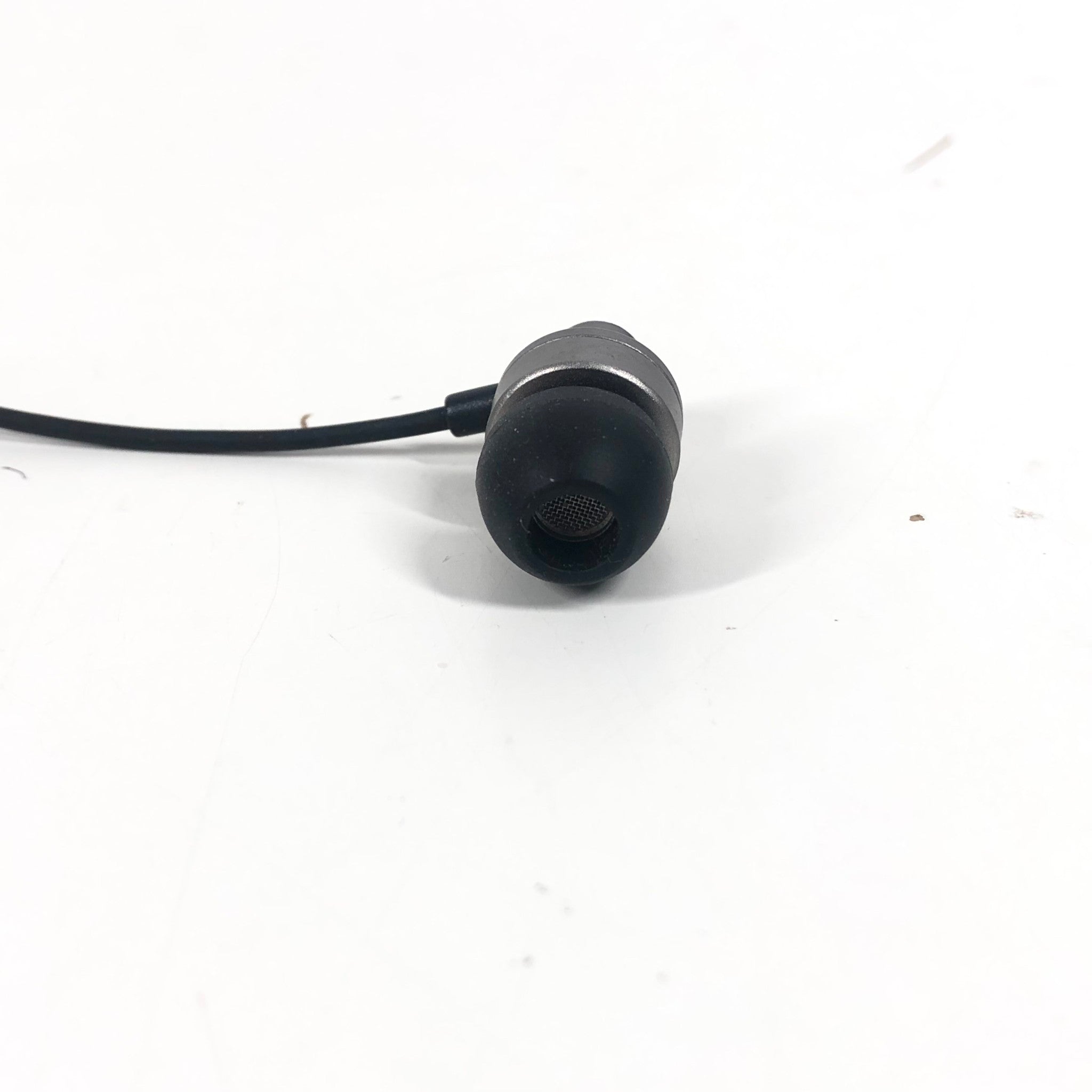 Logiix Tunefreqs Wired USB-C Earphones with In-line Volume Control - Black
