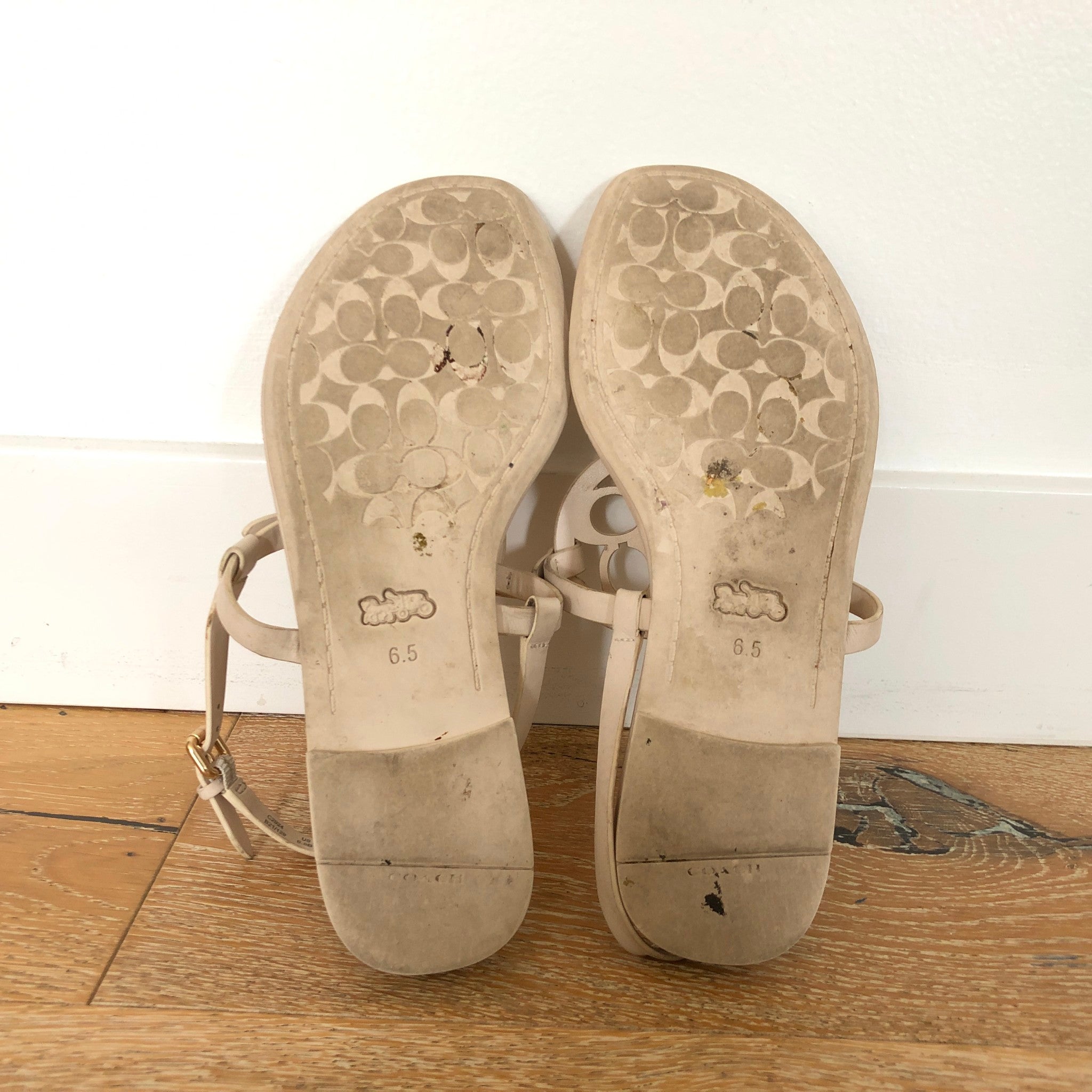 Coach Women's Jaci Leather Sandals Flip Flops with Strap Cream Sz 6.5 C2924