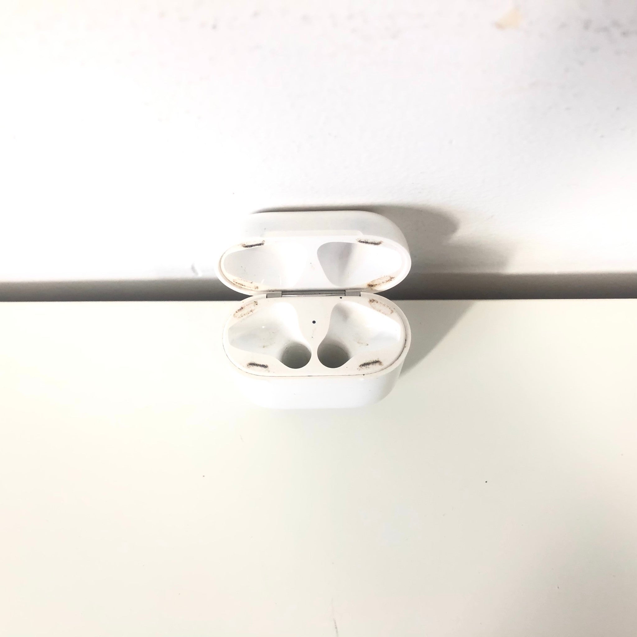 Apple AirPods 1st Gen Charging Case Only A1602 Genuine OEM Replacement READ