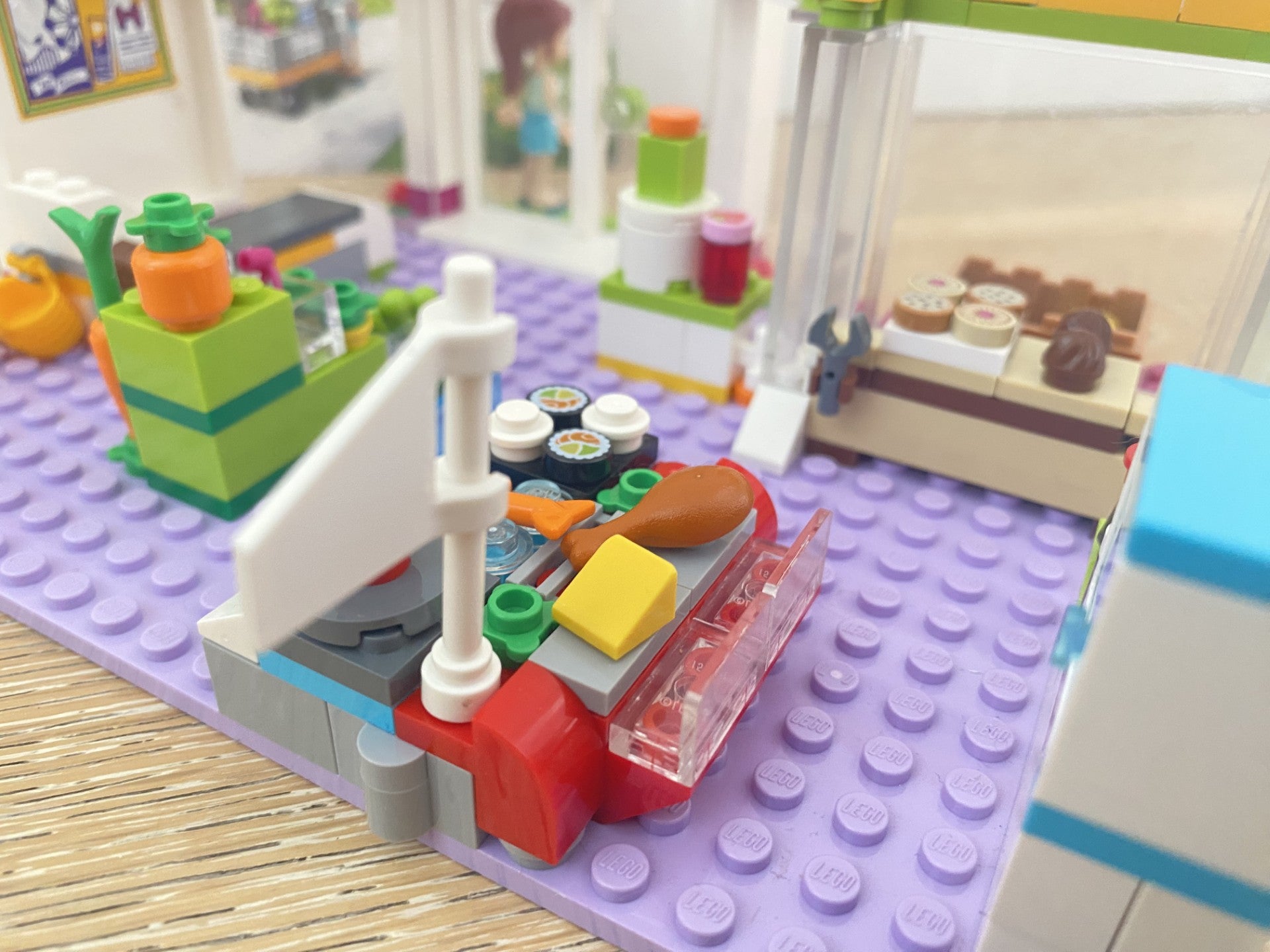 LEGO FRIENDS 41118 Heartlake Supermarket - Retired Complete w/ Manual
