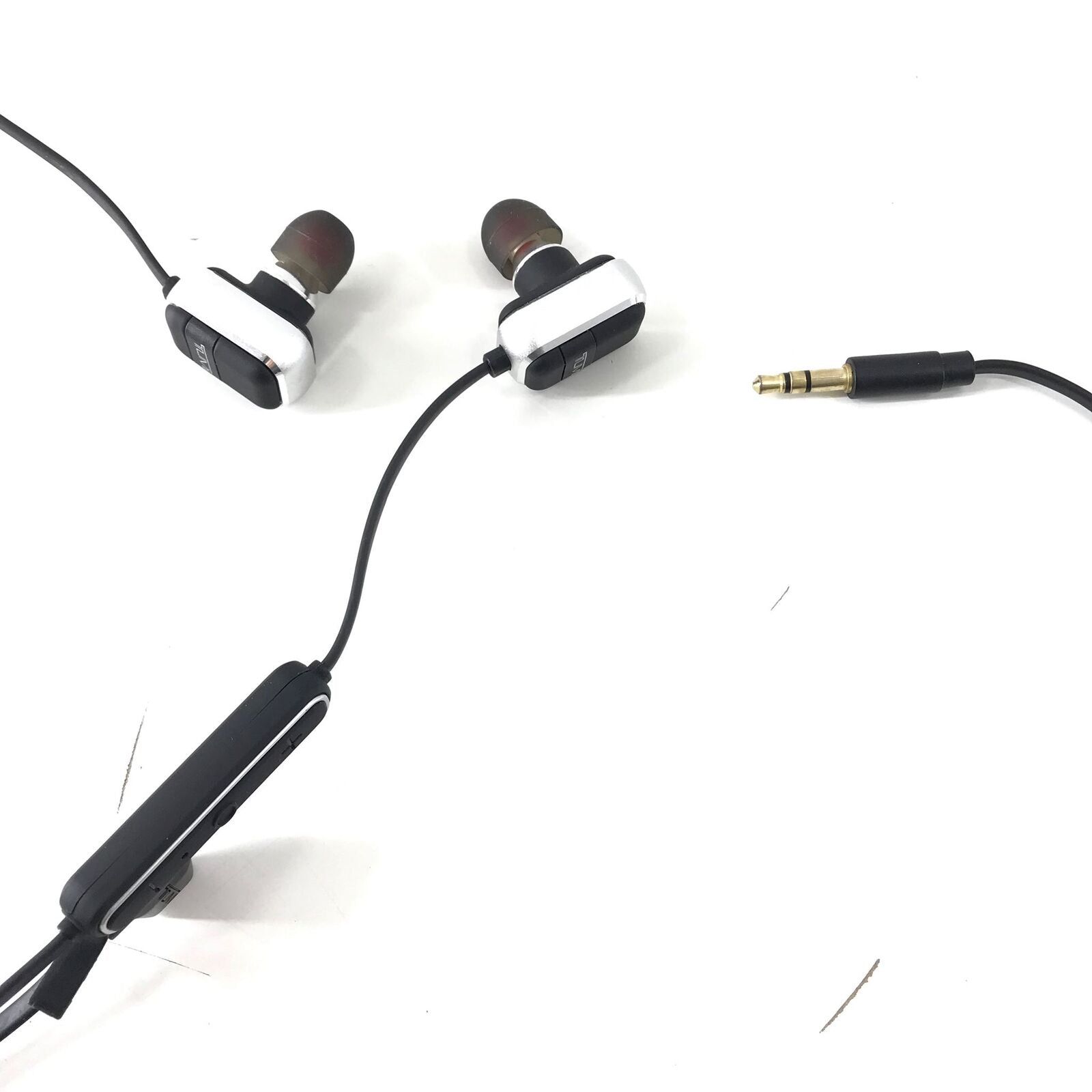 TUMI 0114300DGM Wireless Bluetooth Earbuds Black / Gunmetal
